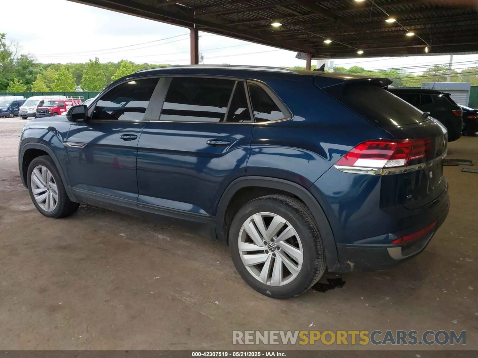 3 fotografías del automóvil dañado 1V2KC2CA7MC204345 VOLKSWAGEN ATLAS CROSS SPORT 2021