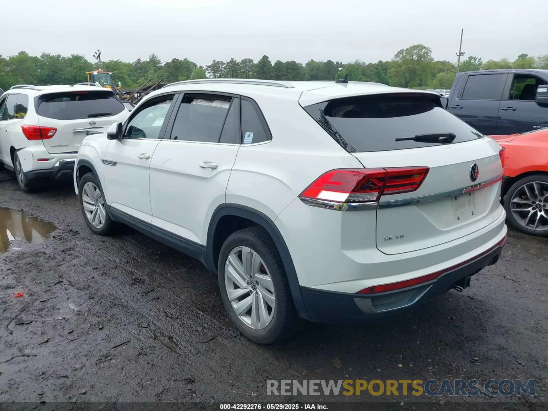 3 fotografías del automóvil dañado 1V2KE2CAXMC202664 VOLKSWAGEN ATLAS CROSS SPORT 2021