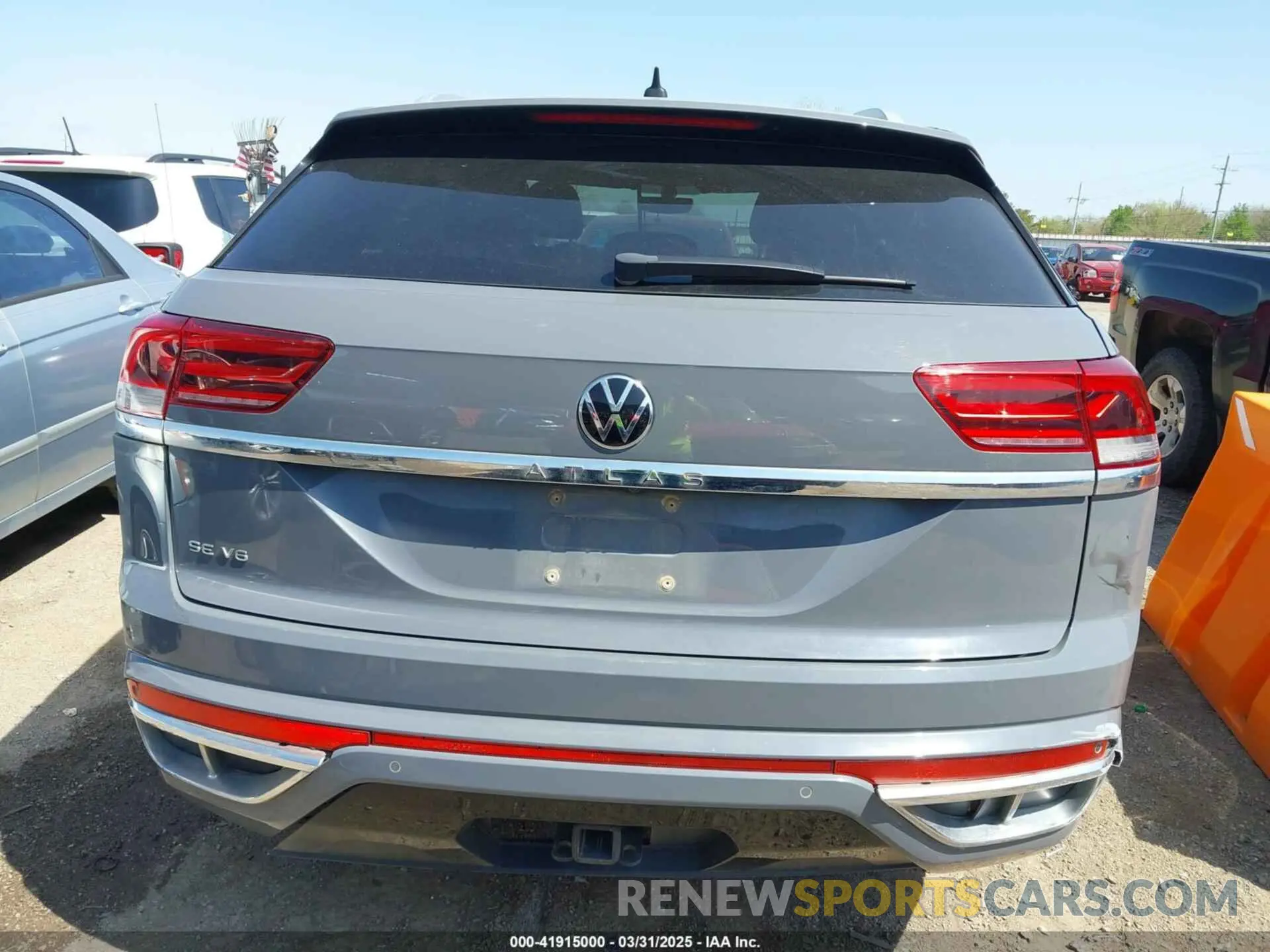 16 fotografías del automóvil dañado 1V2PE2CA4MC209096 VOLKSWAGEN ATLAS CROSS SPORT 2021