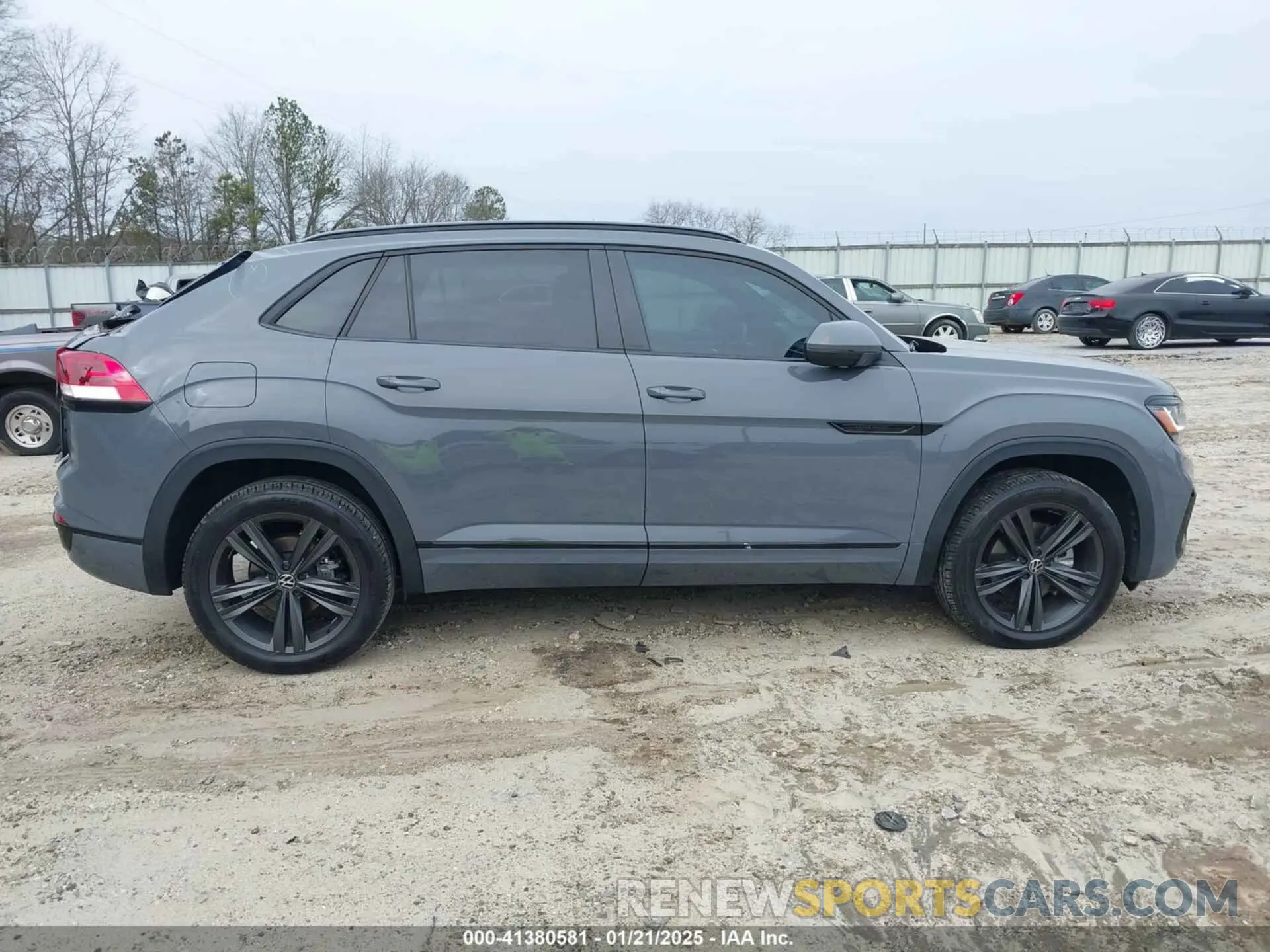 13 fotografías del automóvil dañado 1V2PE2CAXMC231037 VOLKSWAGEN ATLAS CROSS SPORT 2021