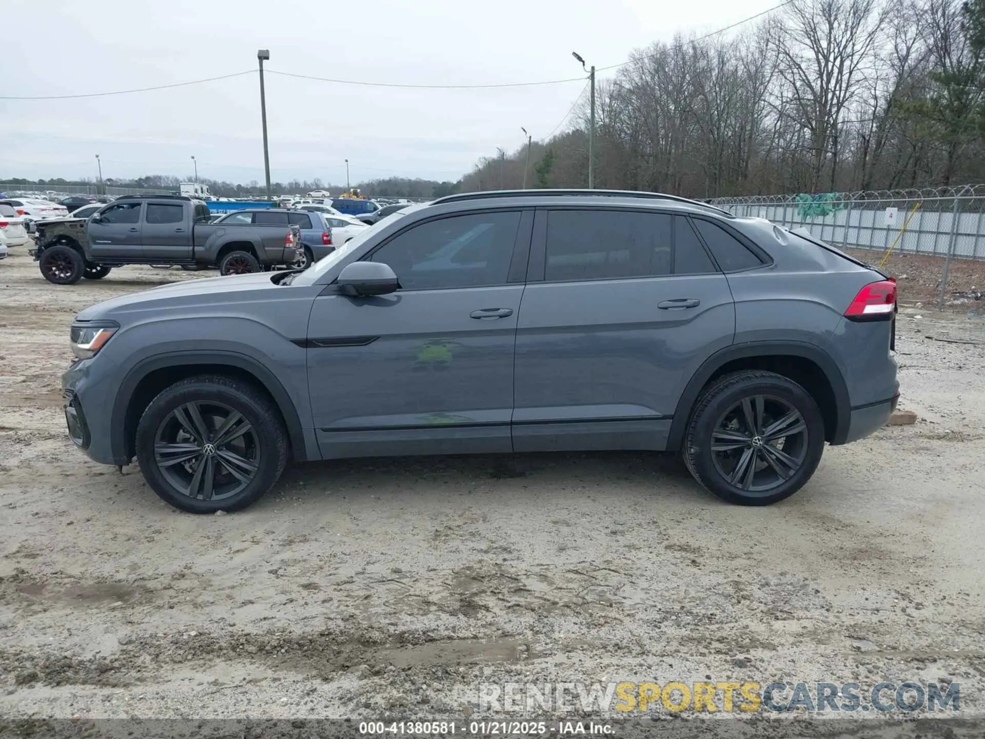 14 fotografías del automóvil dañado 1V2PE2CAXMC231037 VOLKSWAGEN ATLAS CROSS SPORT 2021