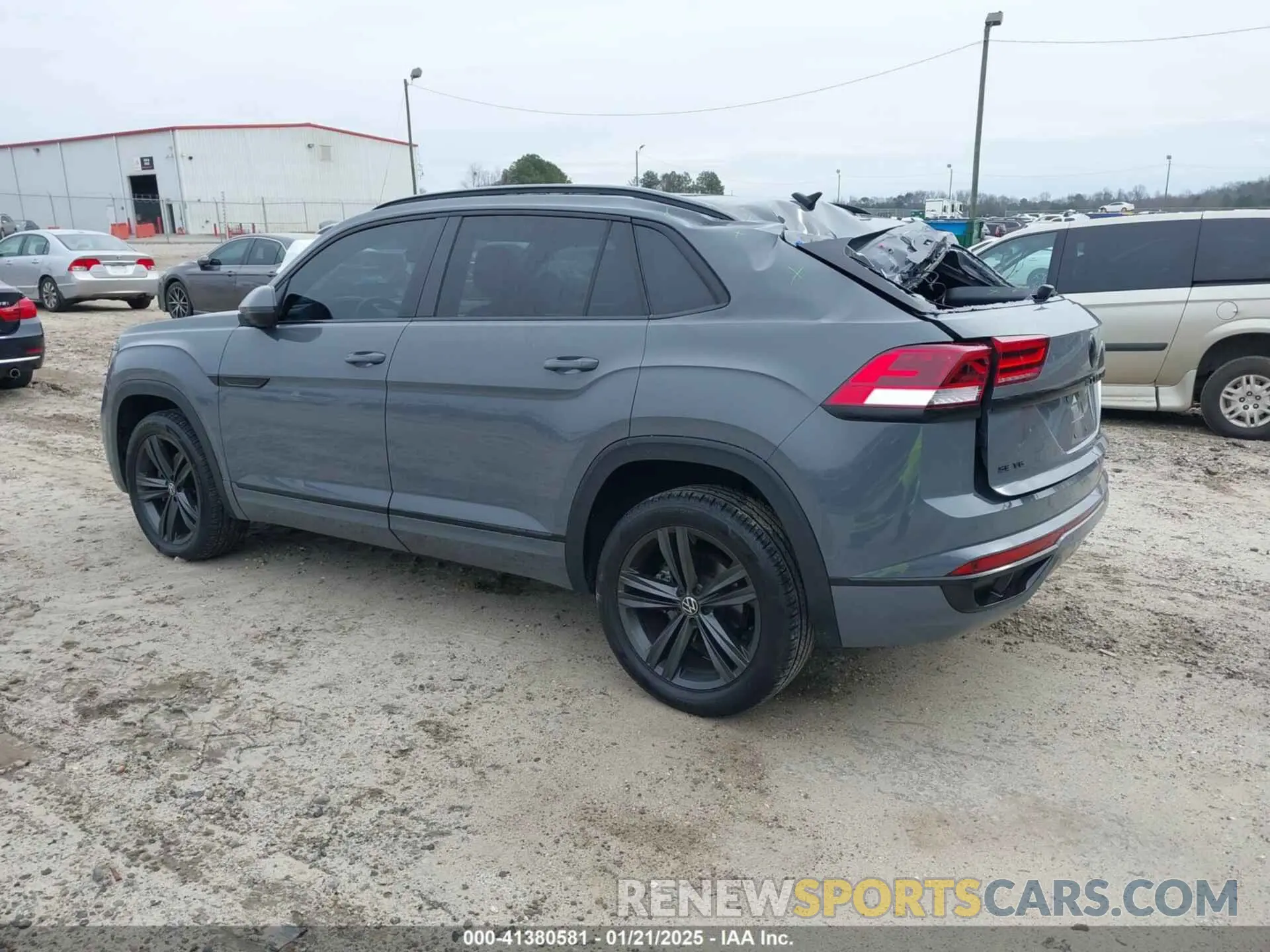 3 fotografías del automóvil dañado 1V2PE2CAXMC231037 VOLKSWAGEN ATLAS CROSS SPORT 2021