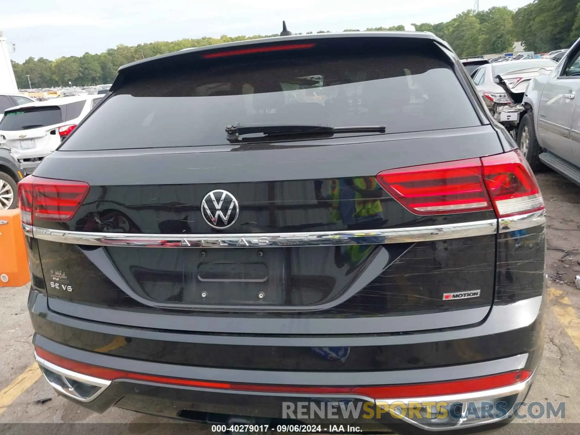 15 fotografías del automóvil dañado 1V2RE2CA8MC207828 VOLKSWAGEN ATLAS CROSS SPORT 2021