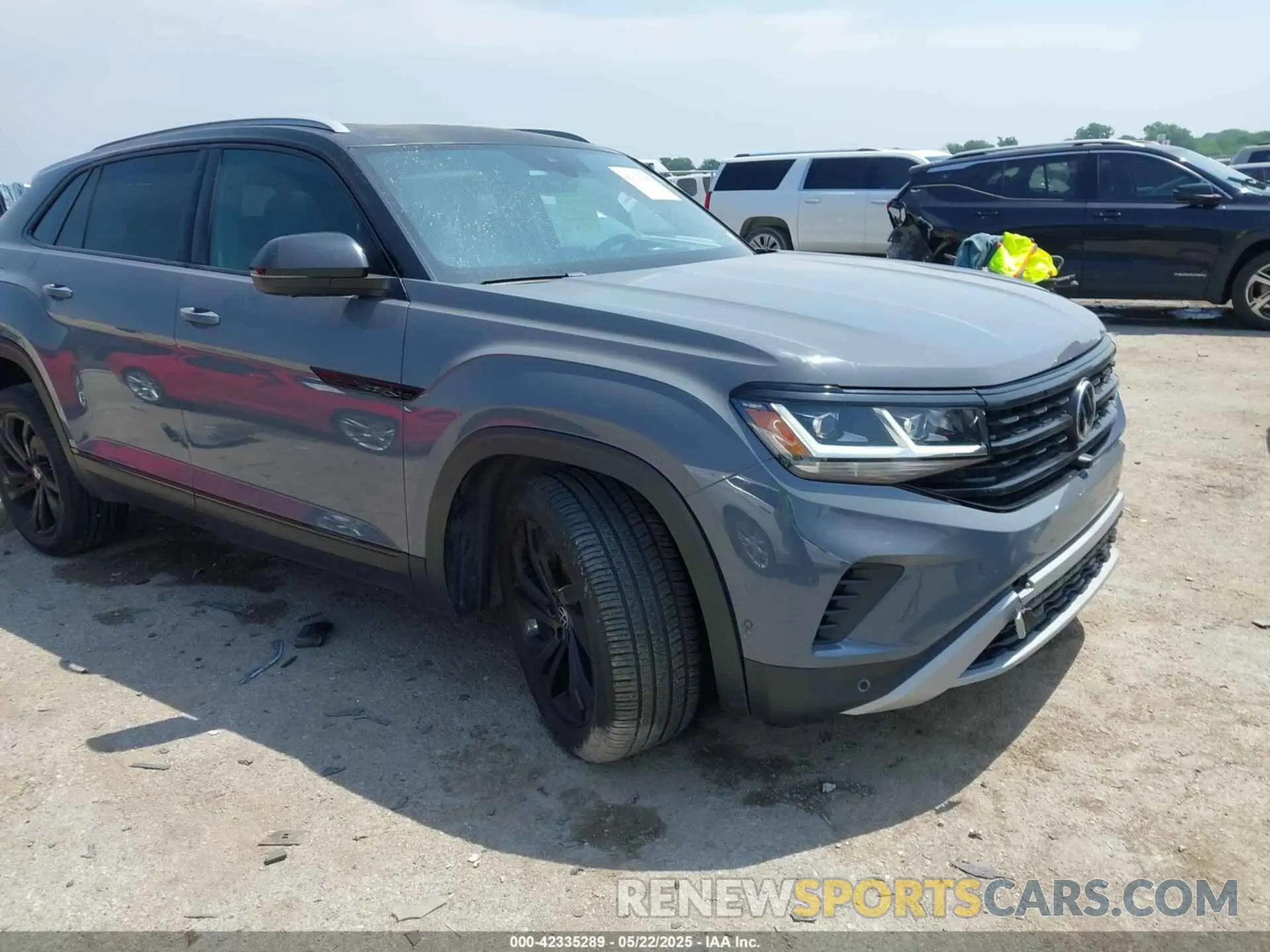 1 fotografías del automóvil dañado 1V2TE2CA0MC218702 VOLKSWAGEN ATLAS CROSS SPORT 2021
