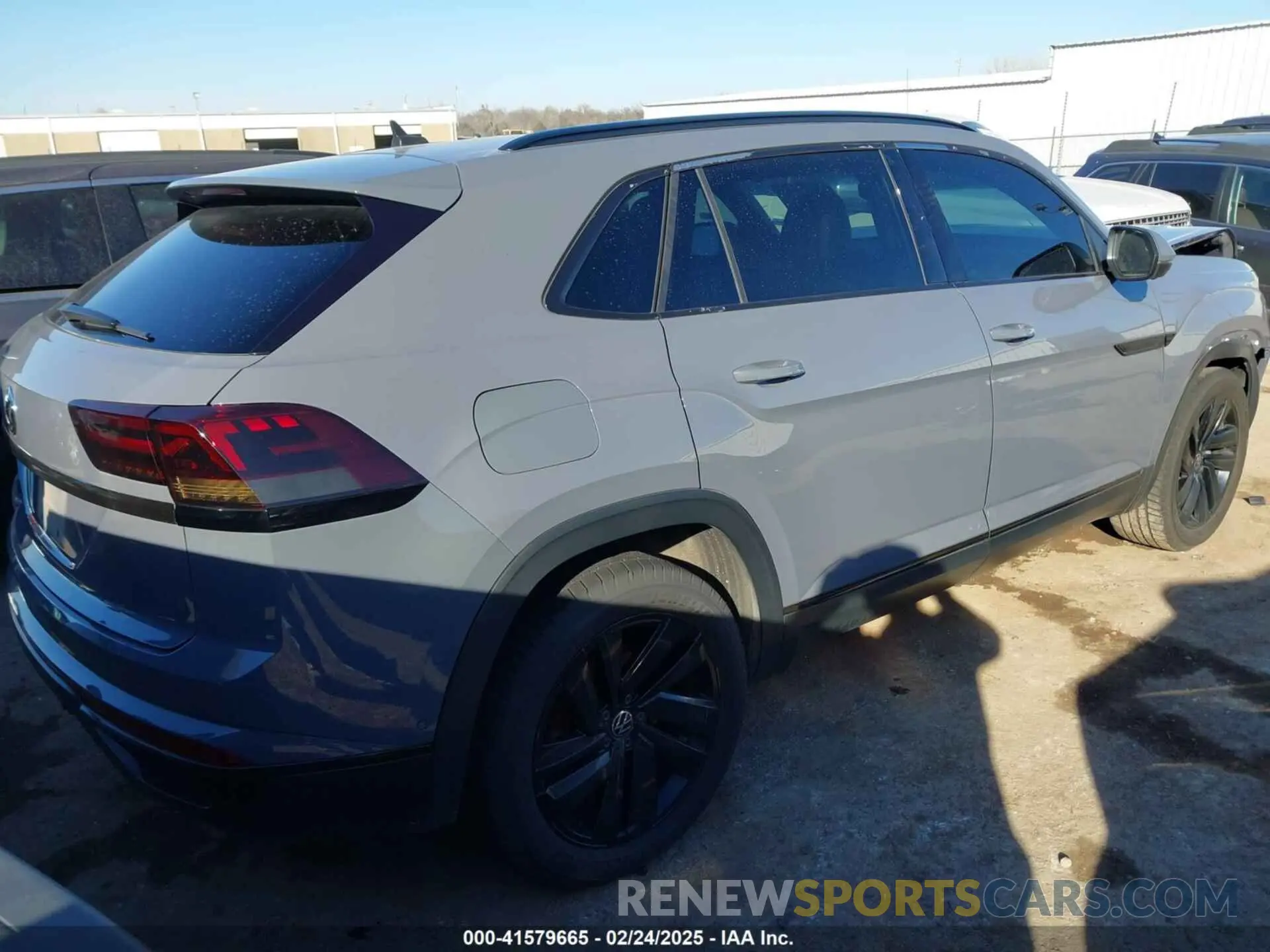 4 fotografías del automóvil dañado 1V2TE2CAXMC215550 VOLKSWAGEN ATLAS CROSS SPORT 2021