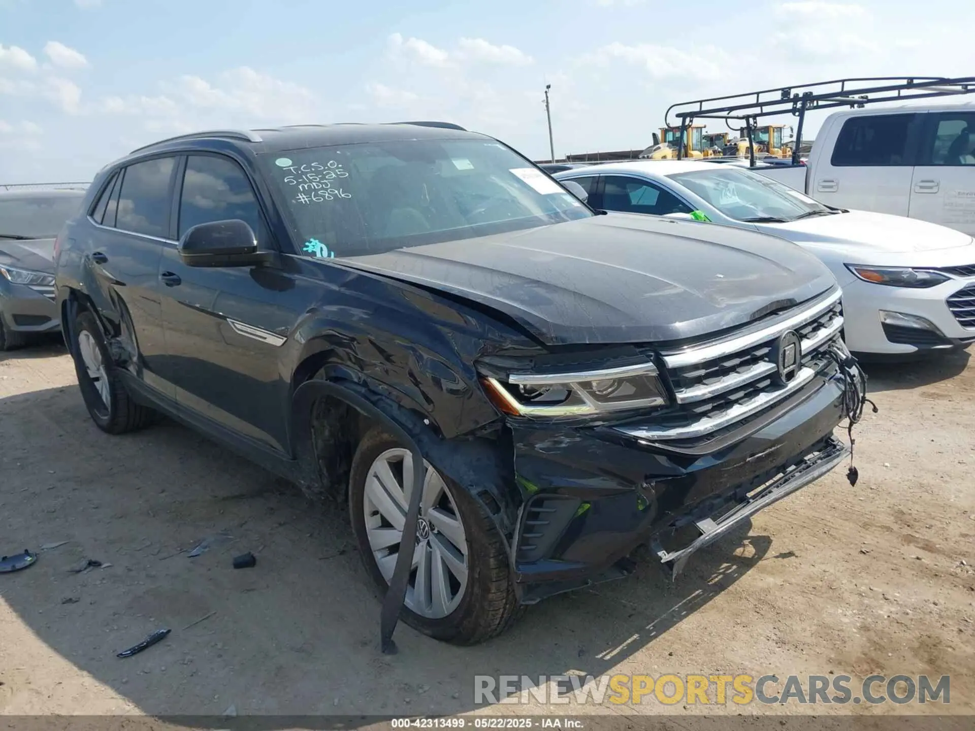 1 fotografías del automóvil dañado 1V2WC2CA4MC236896 VOLKSWAGEN ATLAS CROSS SPORT 2021