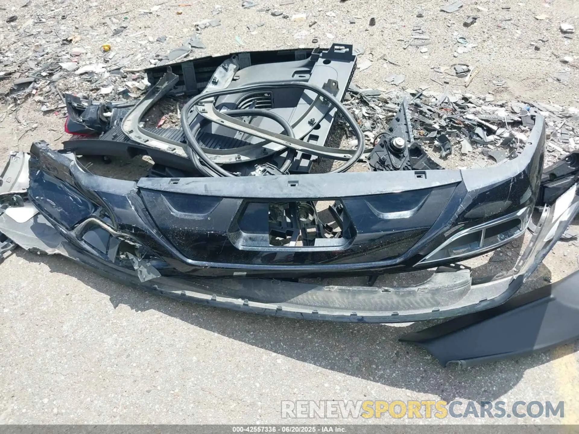 12 fotografías del automóvil dañado 1V2FE2CA5NC206298 VOLKSWAGEN ATLAS CROSS SPORT 2022