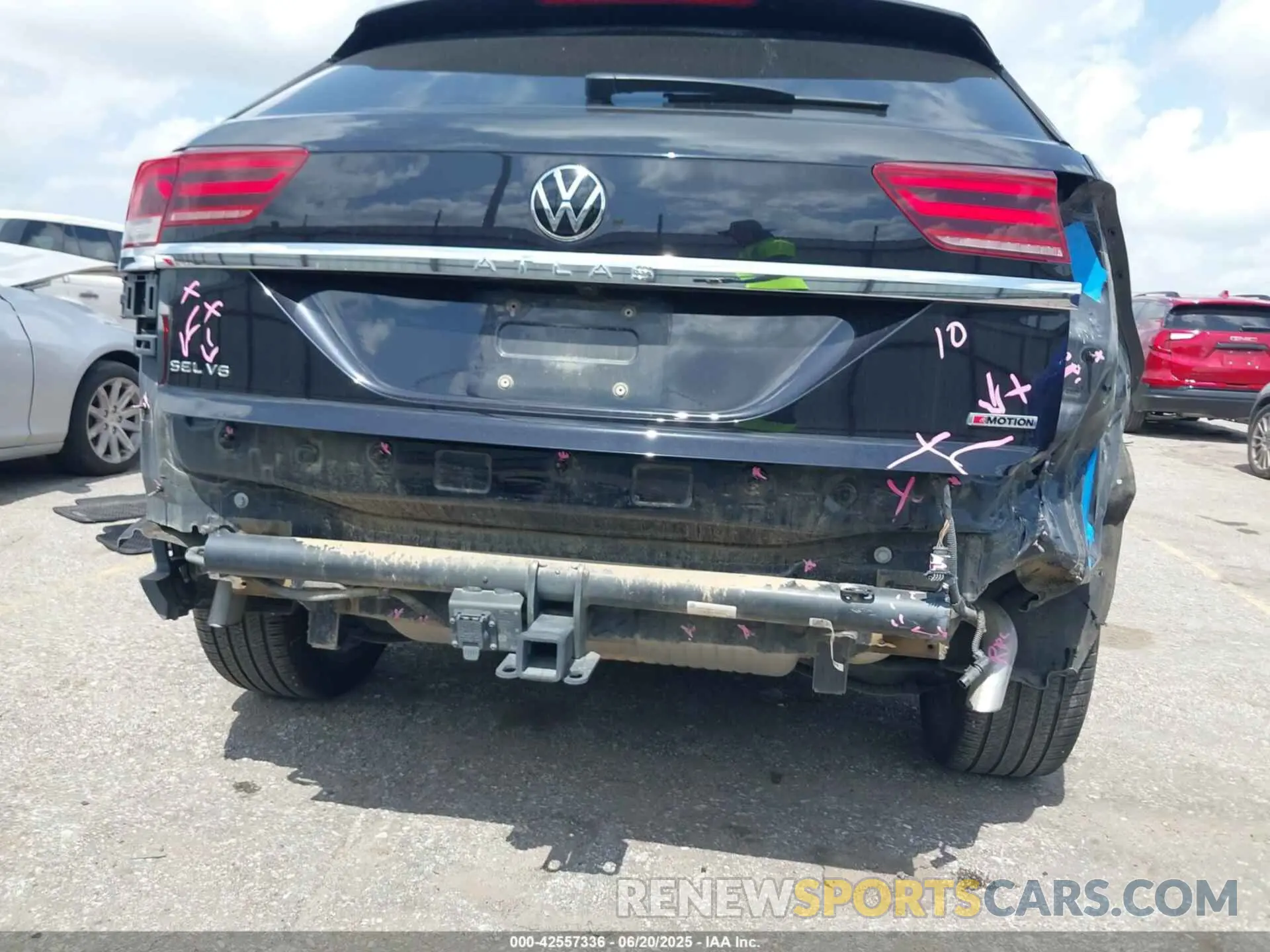 6 fotografías del automóvil dañado 1V2FE2CA5NC206298 VOLKSWAGEN ATLAS CROSS SPORT 2022