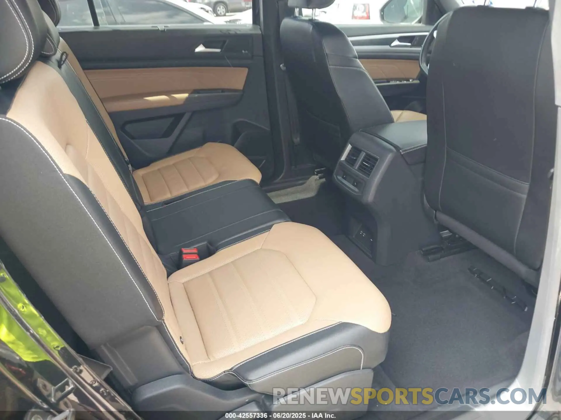 8 fotografías del automóvil dañado 1V2FE2CA5NC206298 VOLKSWAGEN ATLAS CROSS SPORT 2022
