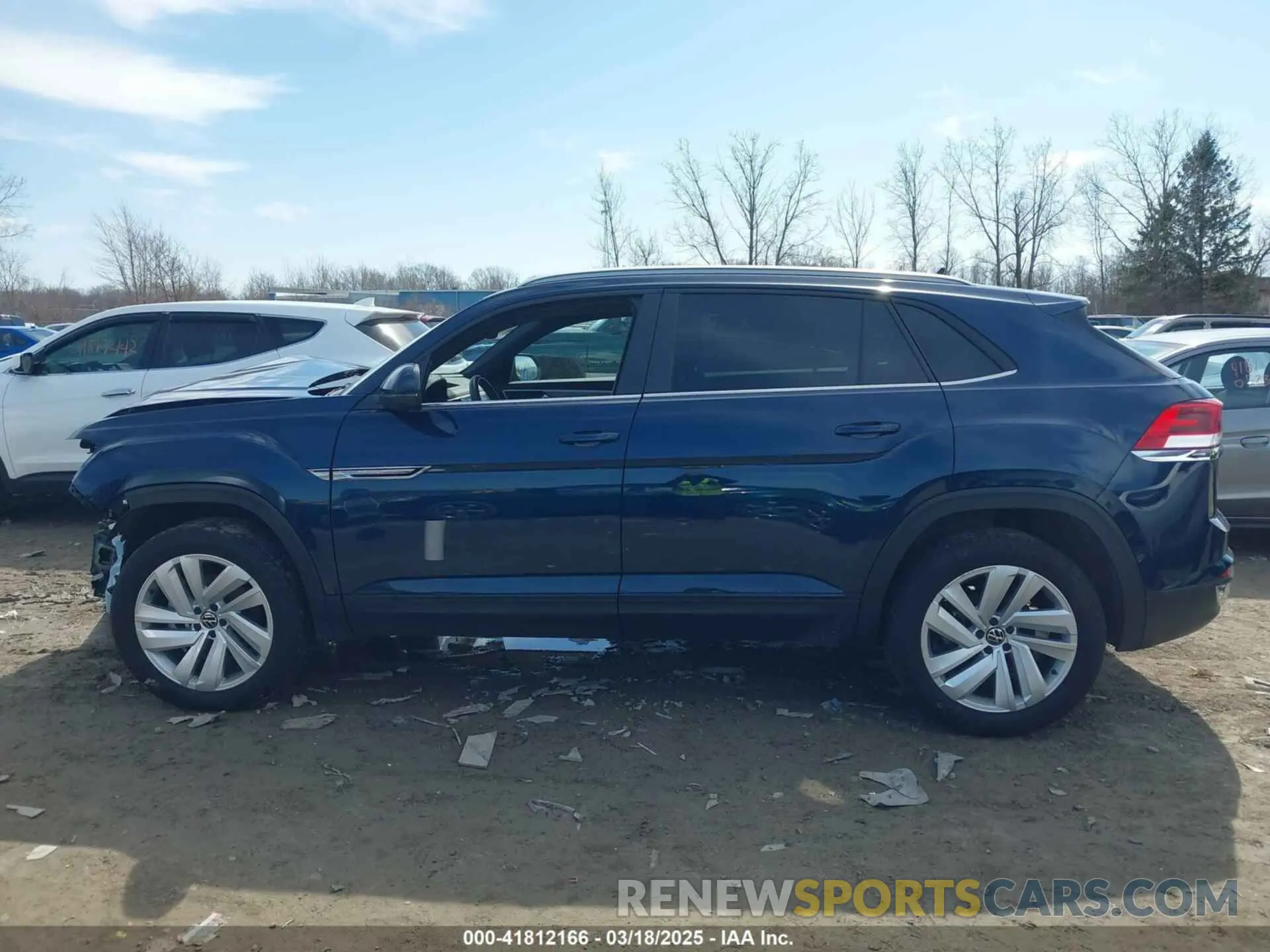 14 fotografías del automóvil dañado 1V2HE2CAXNC224787 VOLKSWAGEN ATLAS CROSS SPORT 2022
