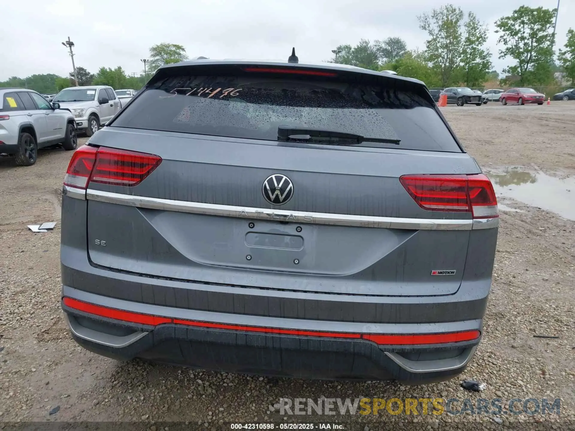 15 fotografías del automóvil dañado 1V2LC2CA1NC203536 VOLKSWAGEN ATLAS CROSS SPORT 2022