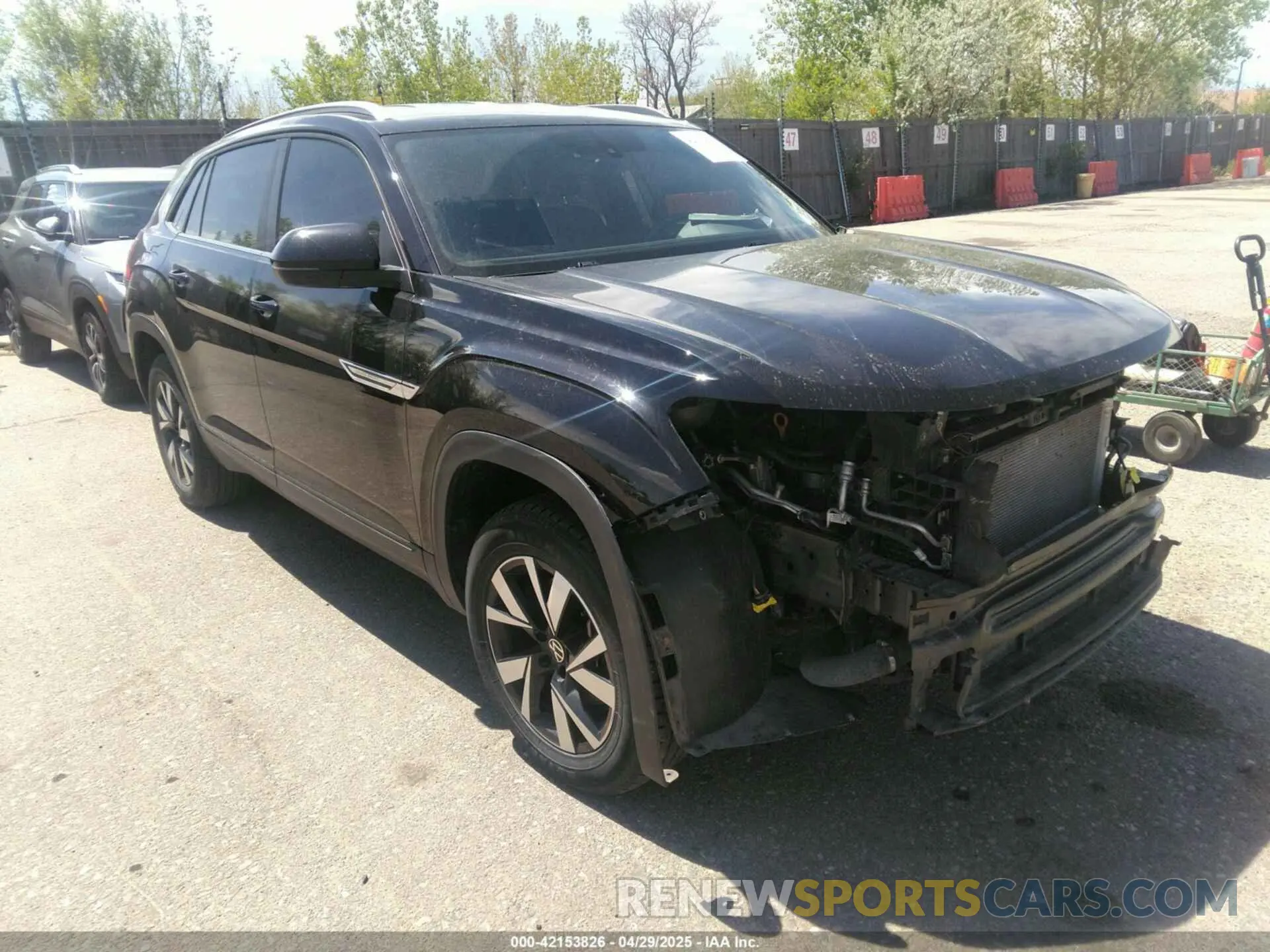 1 fotografías del automóvil dañado 1V2LC2CA6NC224124 VOLKSWAGEN ATLAS CROSS SPORT 2022