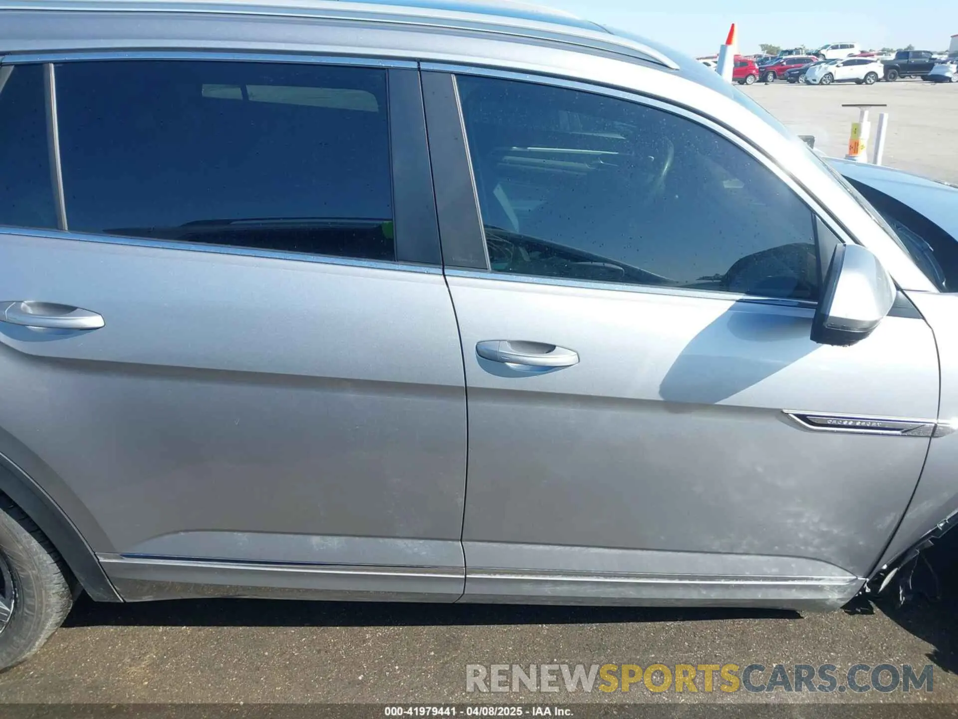 14 fotografías del automóvil dañado 1V2SE2CA5NC222726 VOLKSWAGEN ATLAS CROSS SPORT 2022