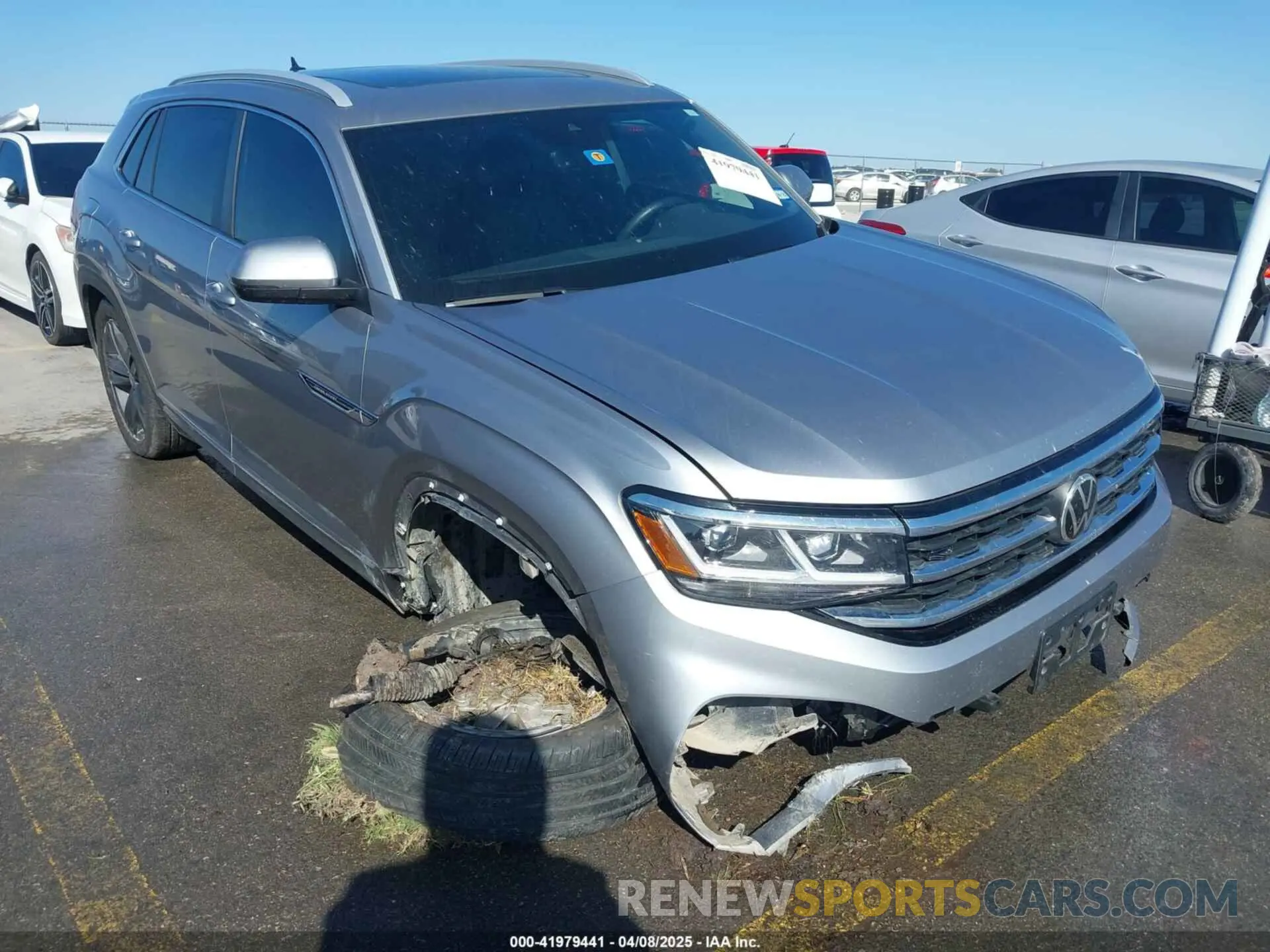 6 fotografías del automóvil dañado 1V2SE2CA5NC222726 VOLKSWAGEN ATLAS CROSS SPORT 2022