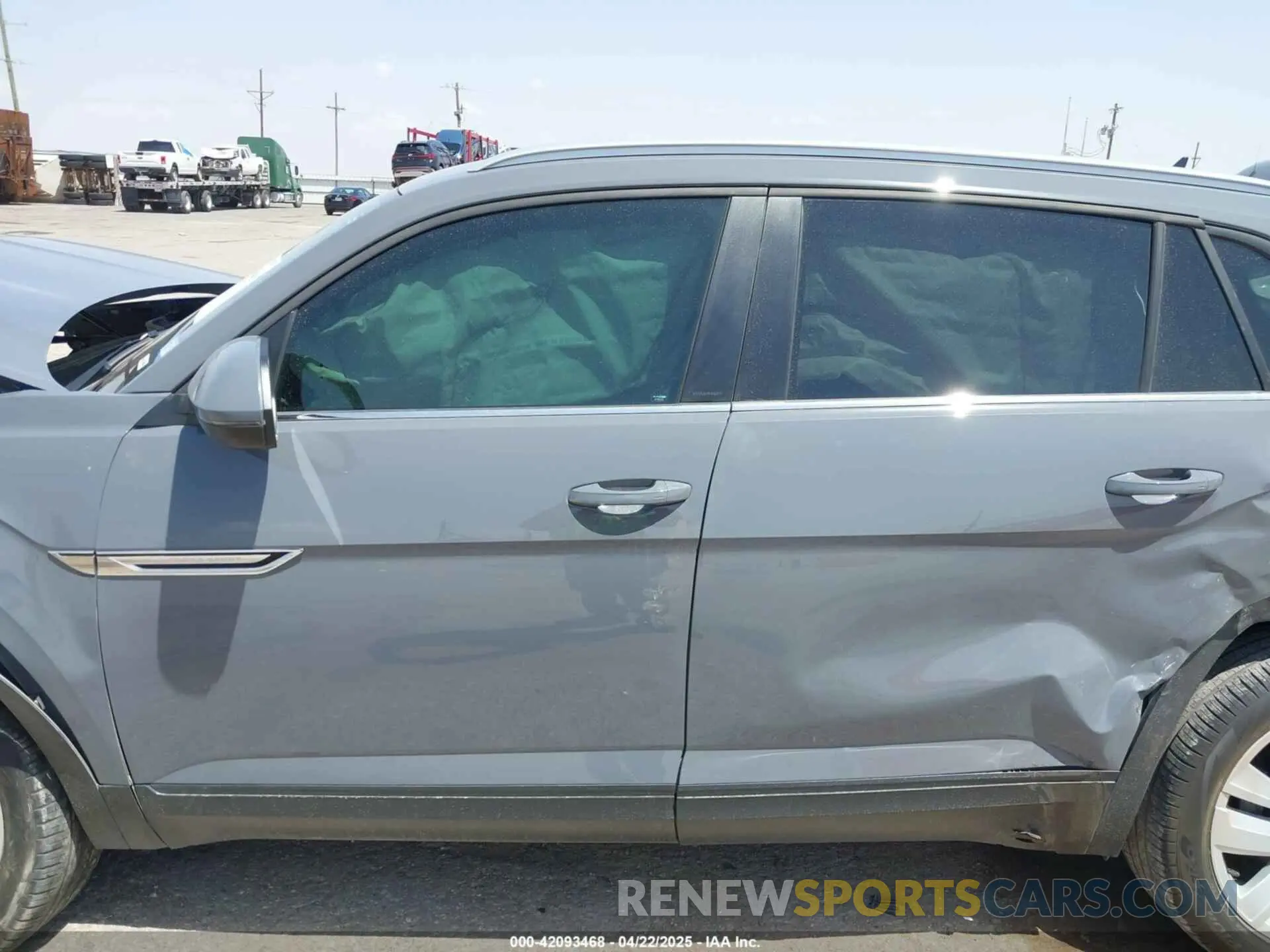 13 fotografías del automóvil dañado 1V2WC2CA8NC215017 VOLKSWAGEN ATLAS CROSS SPORT 2022