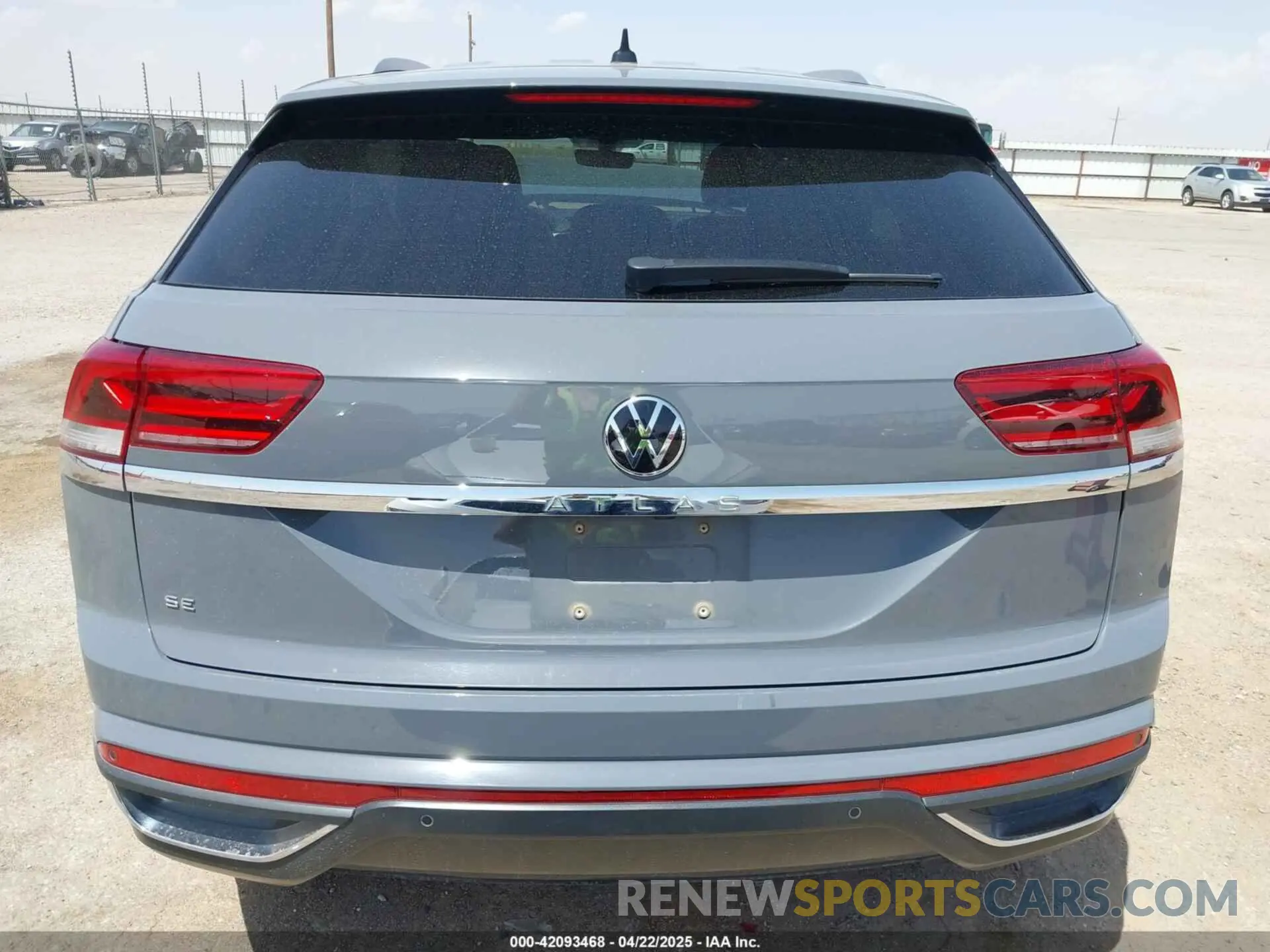 15 fotografías del automóvil dañado 1V2WC2CA8NC215017 VOLKSWAGEN ATLAS CROSS SPORT 2022