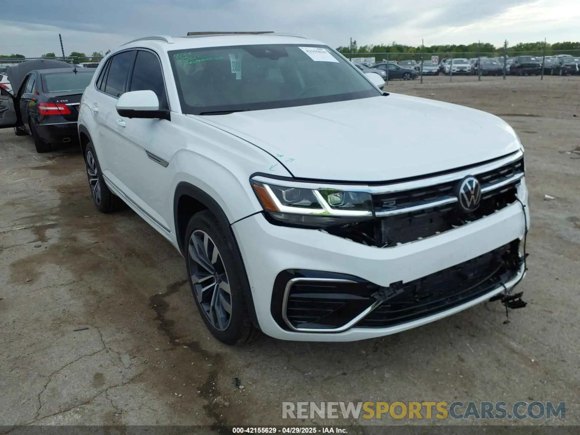 1 fotografías del automóvil dañado 1V2FE2CA8PC221736 VOLKSWAGEN ATLAS CROSS SPORT 2023
