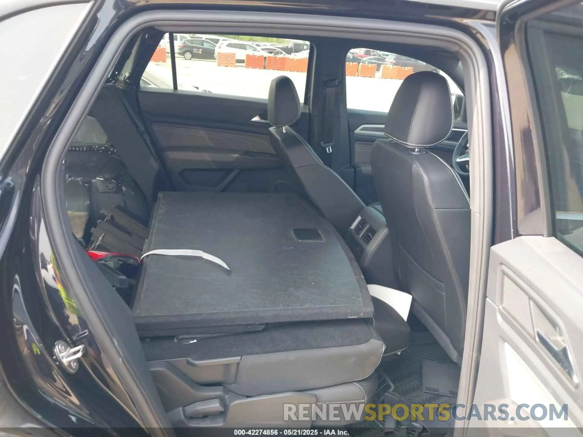 8 fotografías del automóvil dañado 1V2JE2CA6PC201320 VOLKSWAGEN ATLAS CROSS SPORT 2023