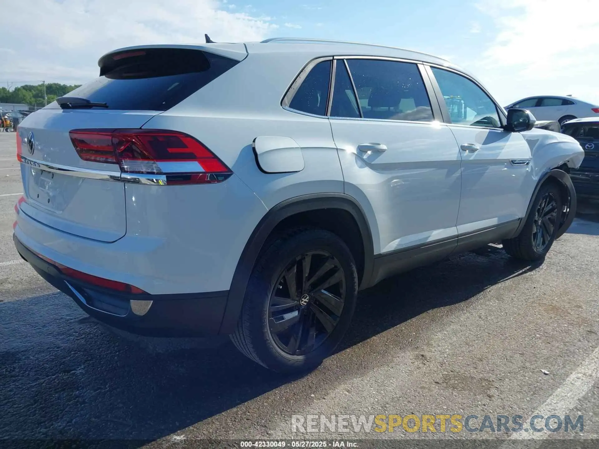 4 fotografías del automóvil dañado 1V2WC2CA3PC228213 VOLKSWAGEN ATLAS CROSS SPORT 2023