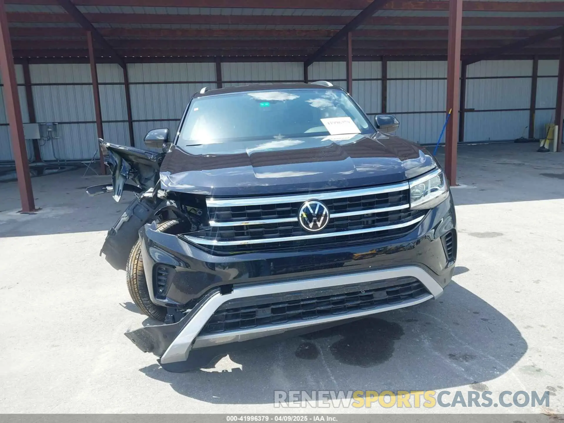 12 fotografías del automóvil dañado 1V2WC2CA4PC217463 VOLKSWAGEN ATLAS CROSS SPORT 2023