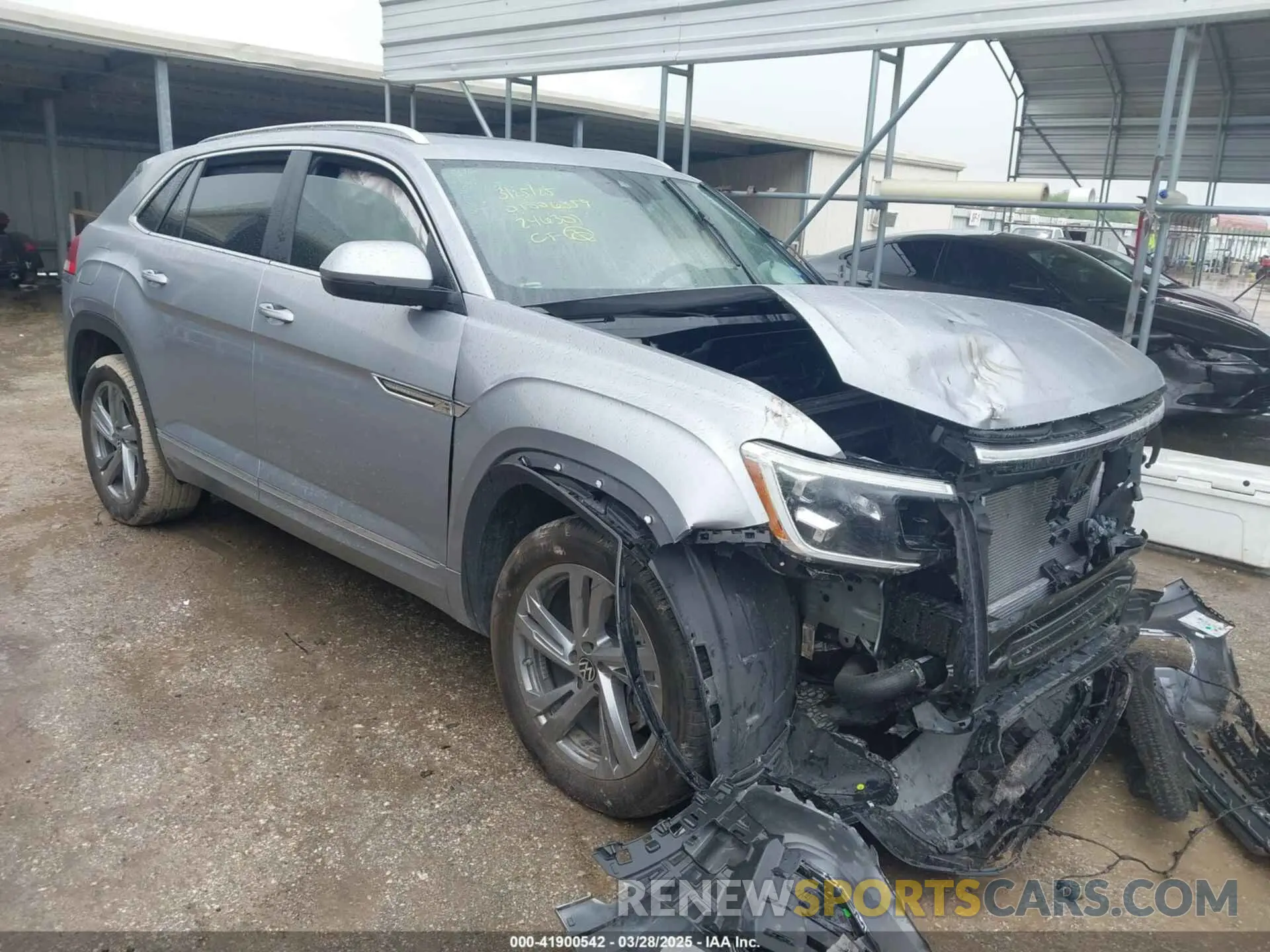 1 fotografías del automóvil dañado 1V2AE2CA3RC246301 VOLKSWAGEN ATLAS CROSS SPORT 2024