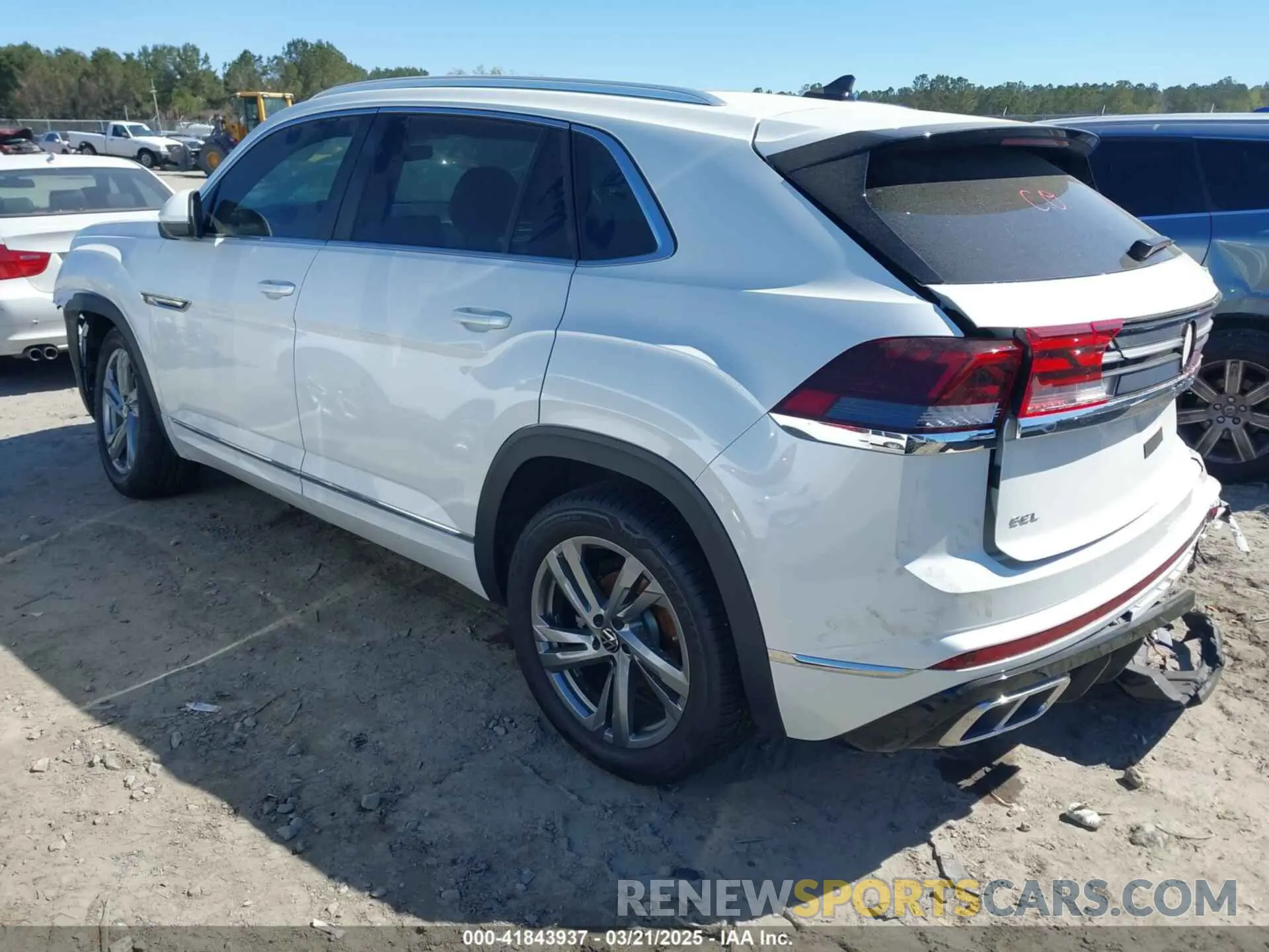 3 fotografías del automóvil dañado 1V2AE2CAXRC216700 VOLKSWAGEN ATLAS CROSS SPORT 2024