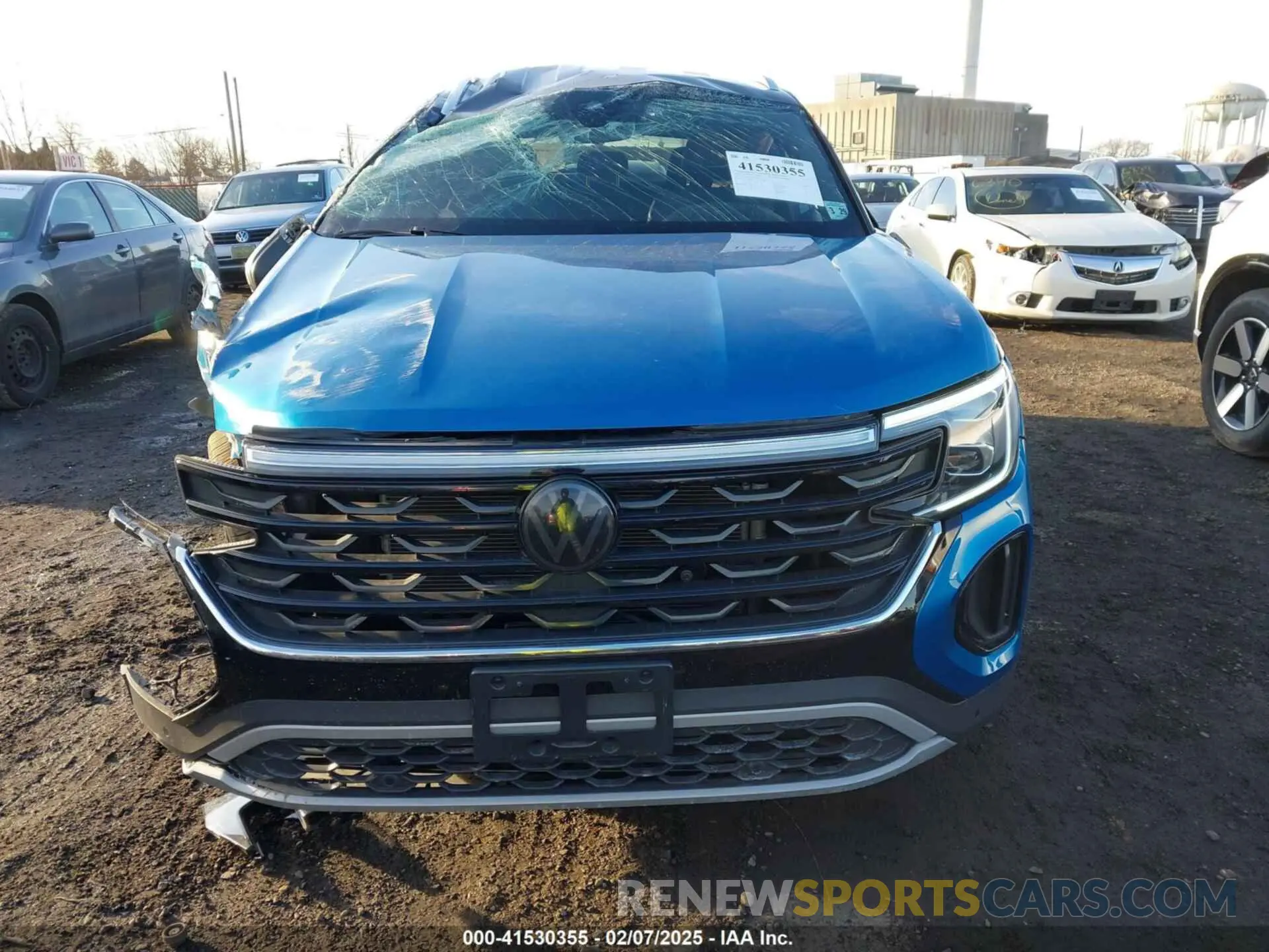 12 fotografías del automóvil dañado 1V2HE2CA1RC219841 VOLKSWAGEN ATLAS CROSS SPORT 2024