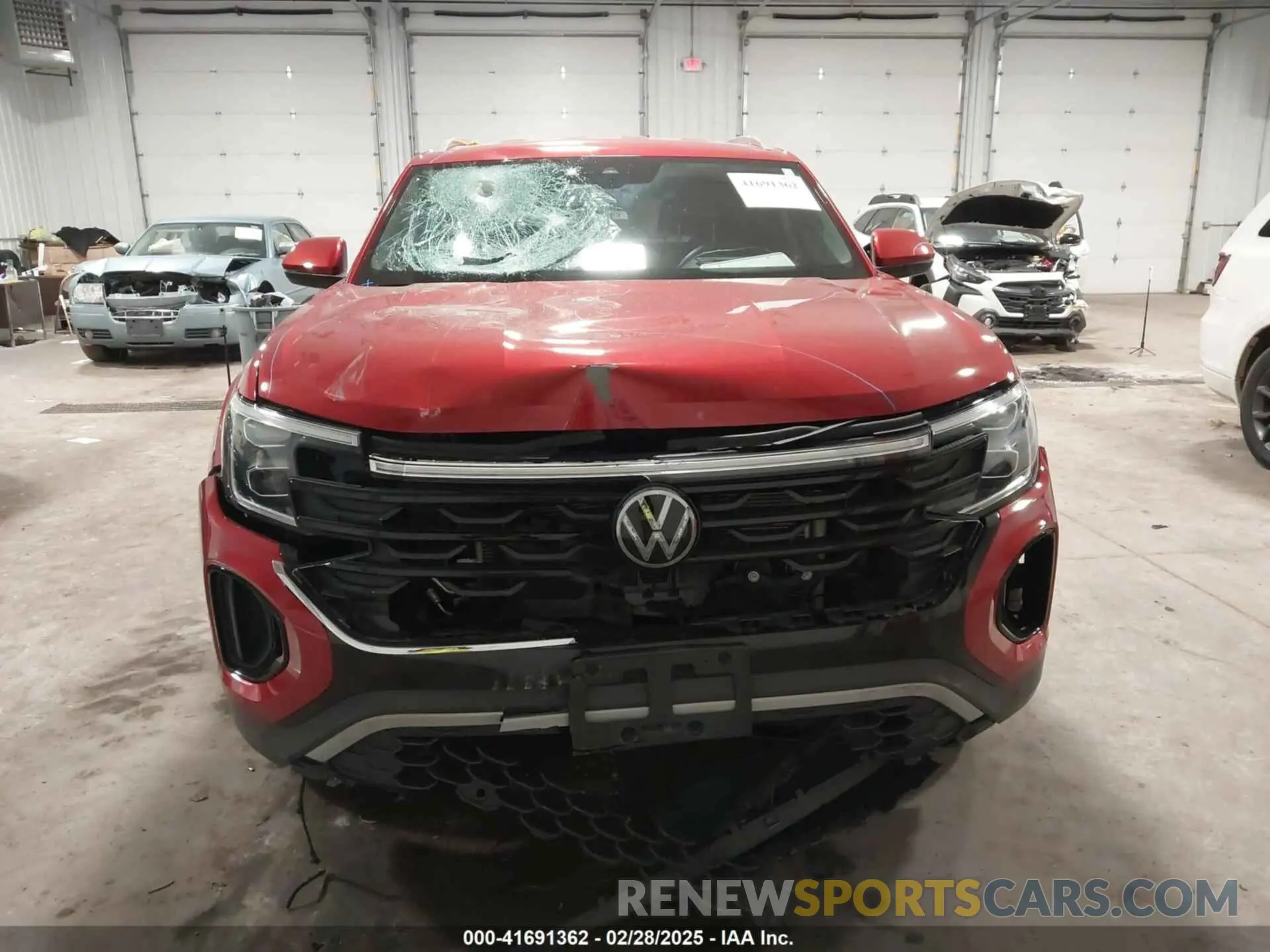 12 fotografías del automóvil dañado 1V2HE2CA6RC221830 VOLKSWAGEN ATLAS CROSS SPORT 2024
