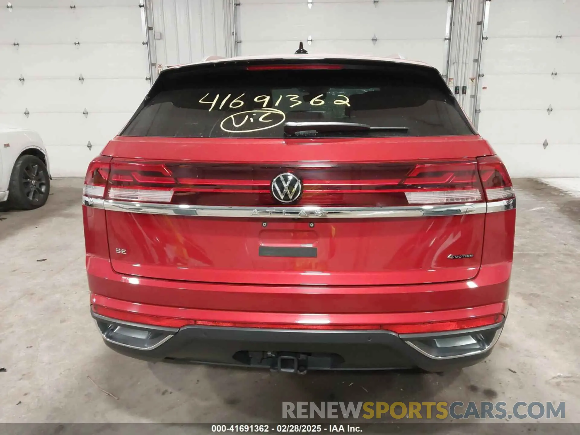 16 fotografías del automóvil dañado 1V2HE2CA6RC221830 VOLKSWAGEN ATLAS CROSS SPORT 2024