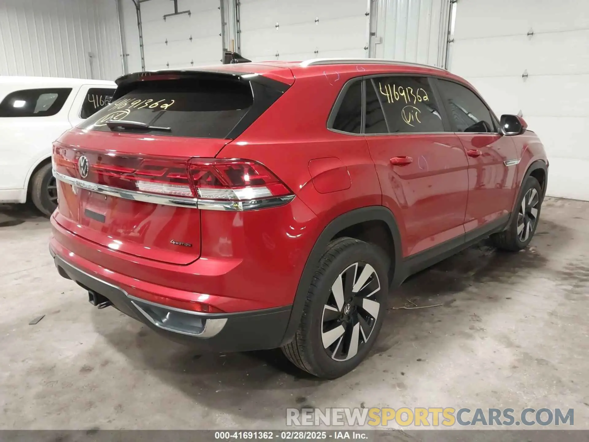 4 fotografías del automóvil dañado 1V2HE2CA6RC221830 VOLKSWAGEN ATLAS CROSS SPORT 2024