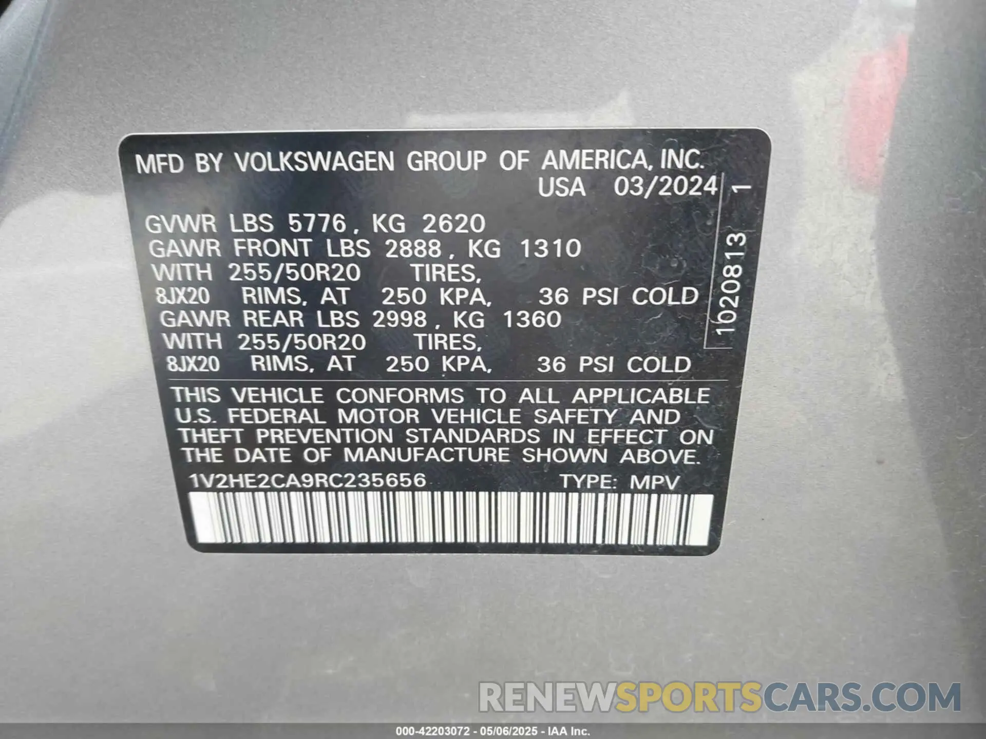 9 fotografías del automóvil dañado 1V2HE2CA9RC235656 VOLKSWAGEN ATLAS CROSS SPORT 2024