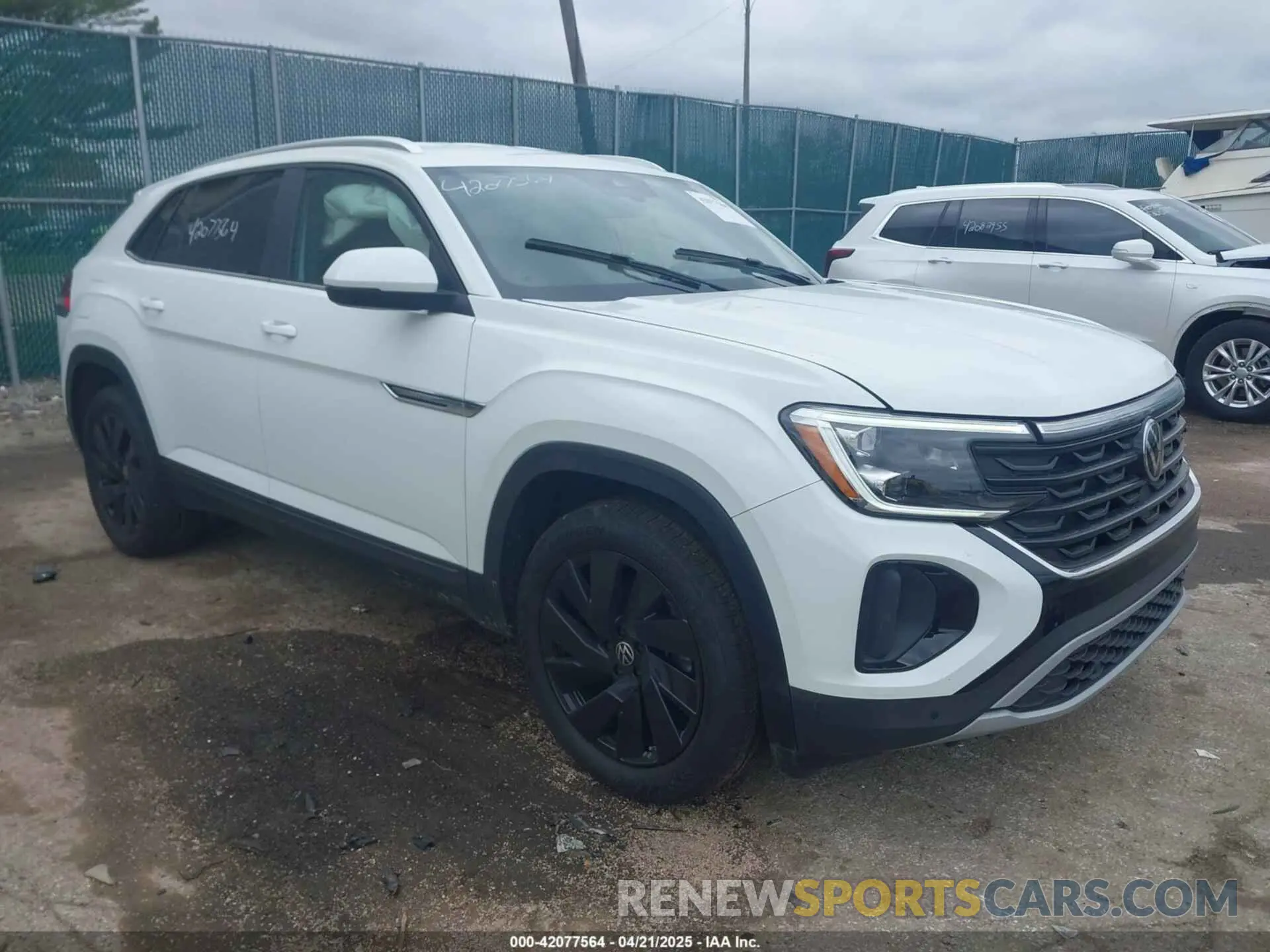 1 fotografías del automóvil dañado 1V2HE2CAXRC235388 VOLKSWAGEN ATLAS CROSS SPORT 2024