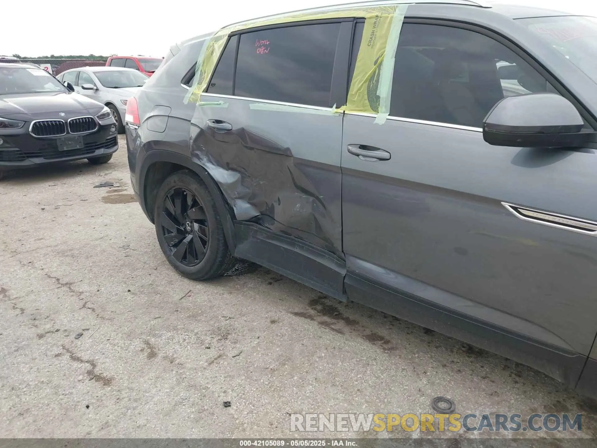 6 fotografías del automóvil dañado 1V2JE2CA4RC248607 VOLKSWAGEN ATLAS CROSS SPORT 2024