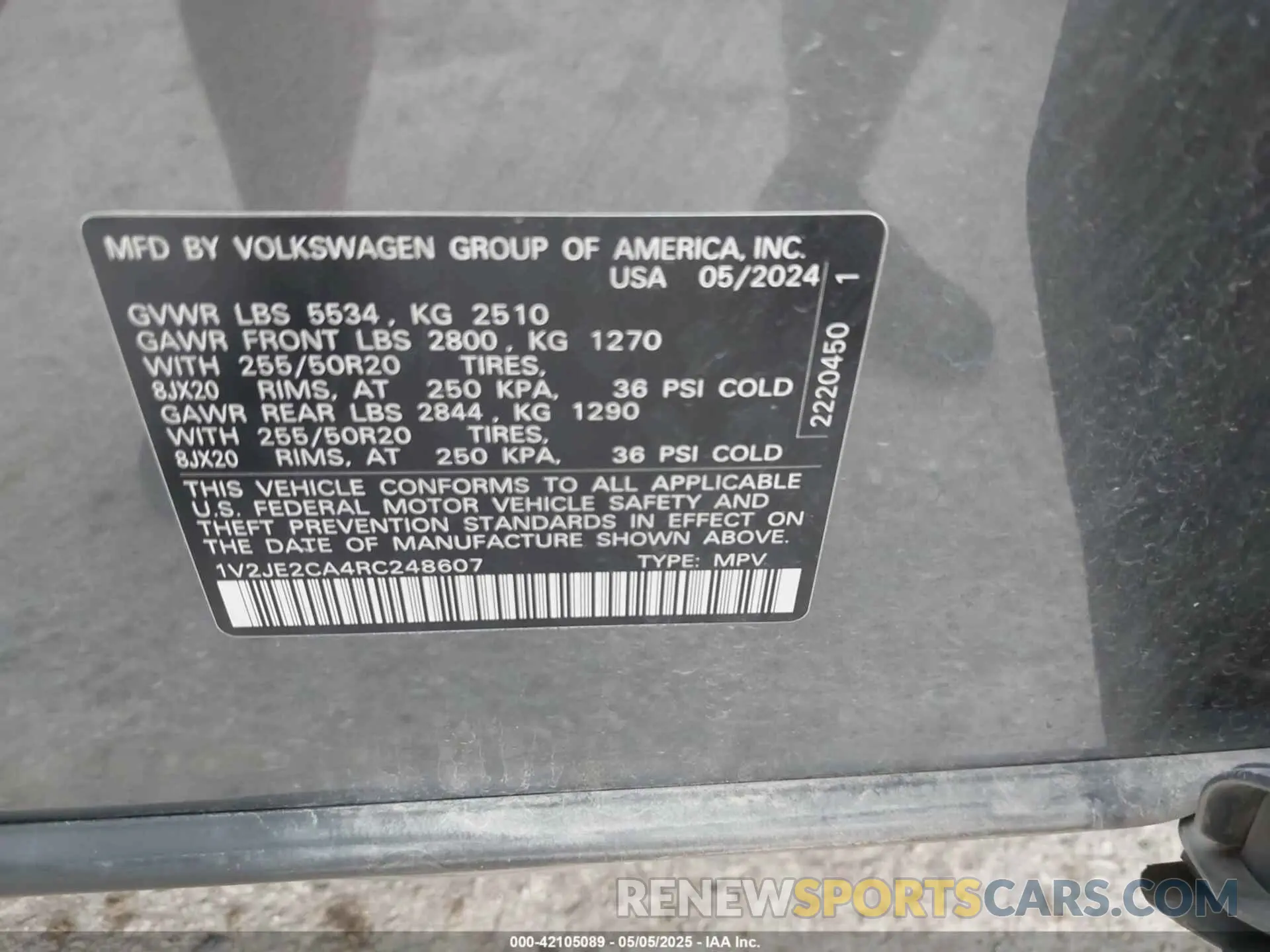 9 fotografías del automóvil dañado 1V2JE2CA4RC248607 VOLKSWAGEN ATLAS CROSS SPORT 2024