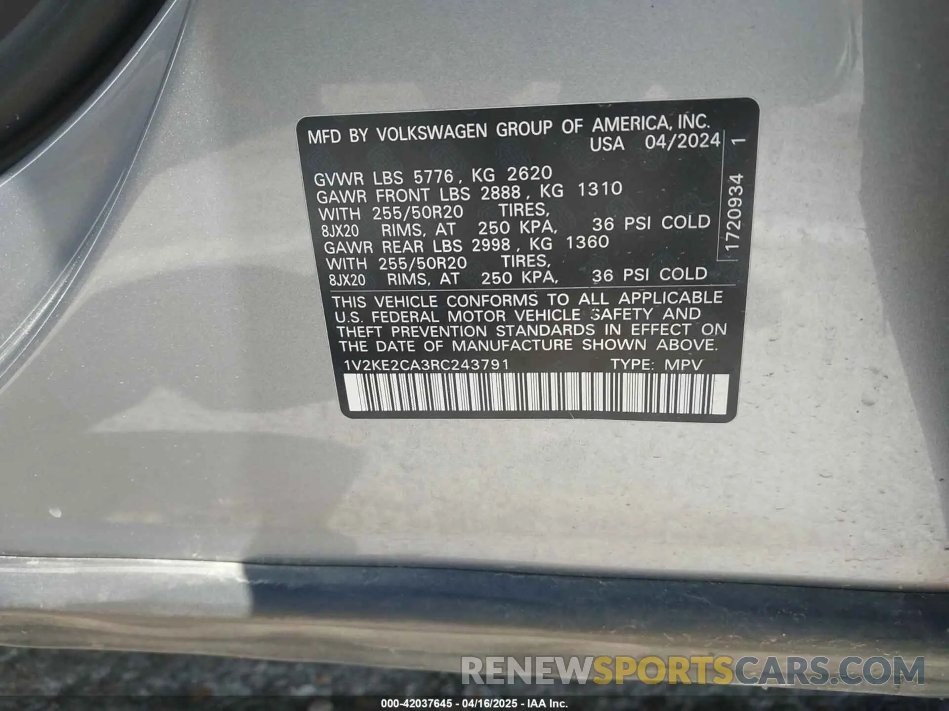 9 fotografías del automóvil dañado 1V2KE2CA3RC243791 VOLKSWAGEN ATLAS CROSS SPORT 2024