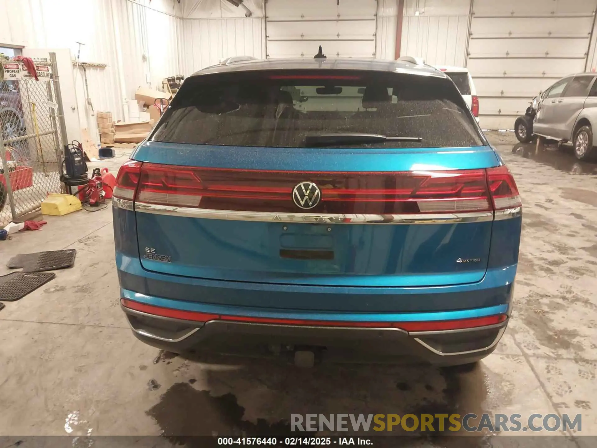 16 fotografías del automóvil dañado 1V2KE2CA6RC203639 VOLKSWAGEN ATLAS CROSS SPORT 2024