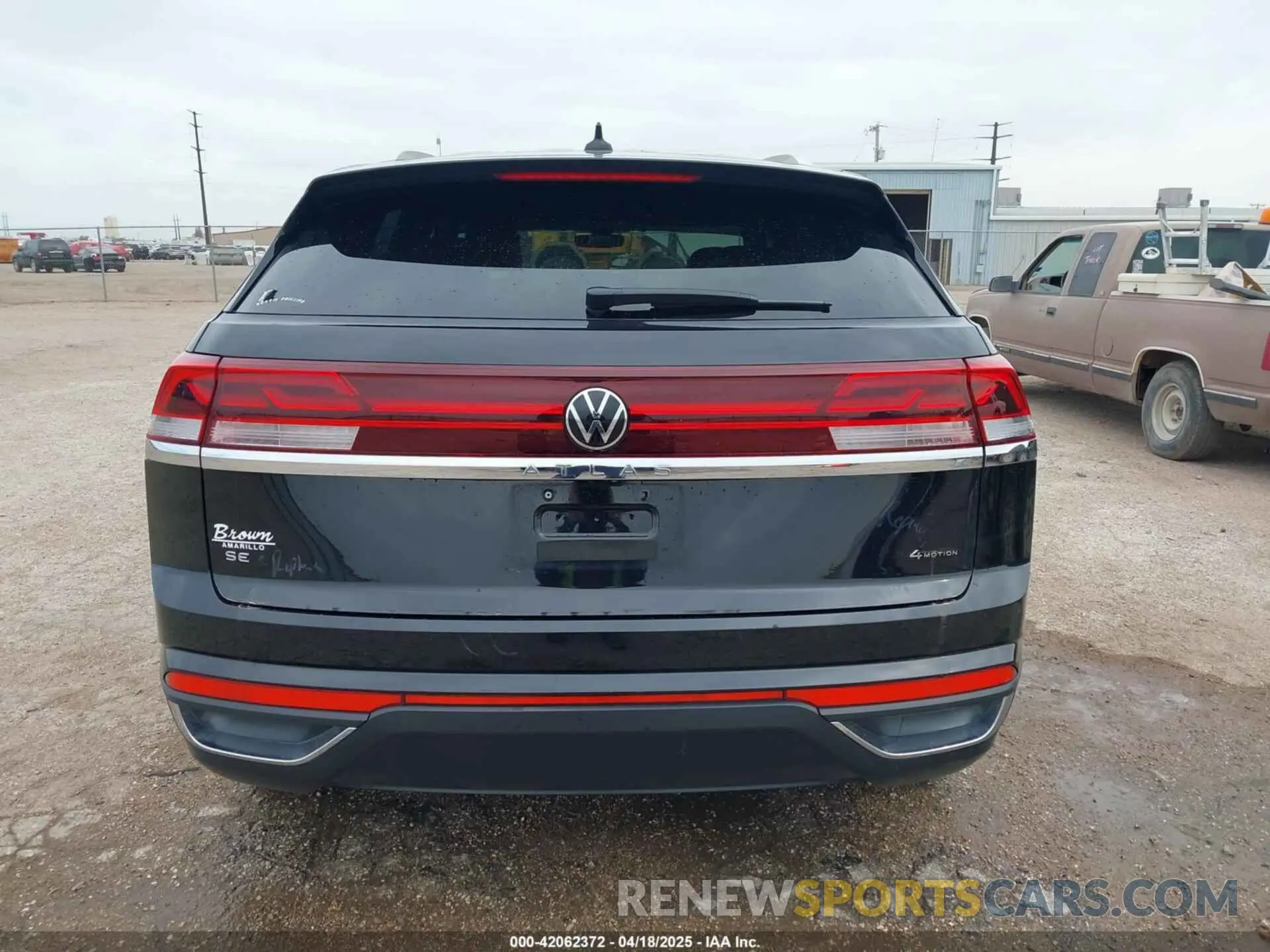 16 fotografías del automóvil dañado 1V2LE2CA4RC229547 VOLKSWAGEN ATLAS CROSS SPORT 2024