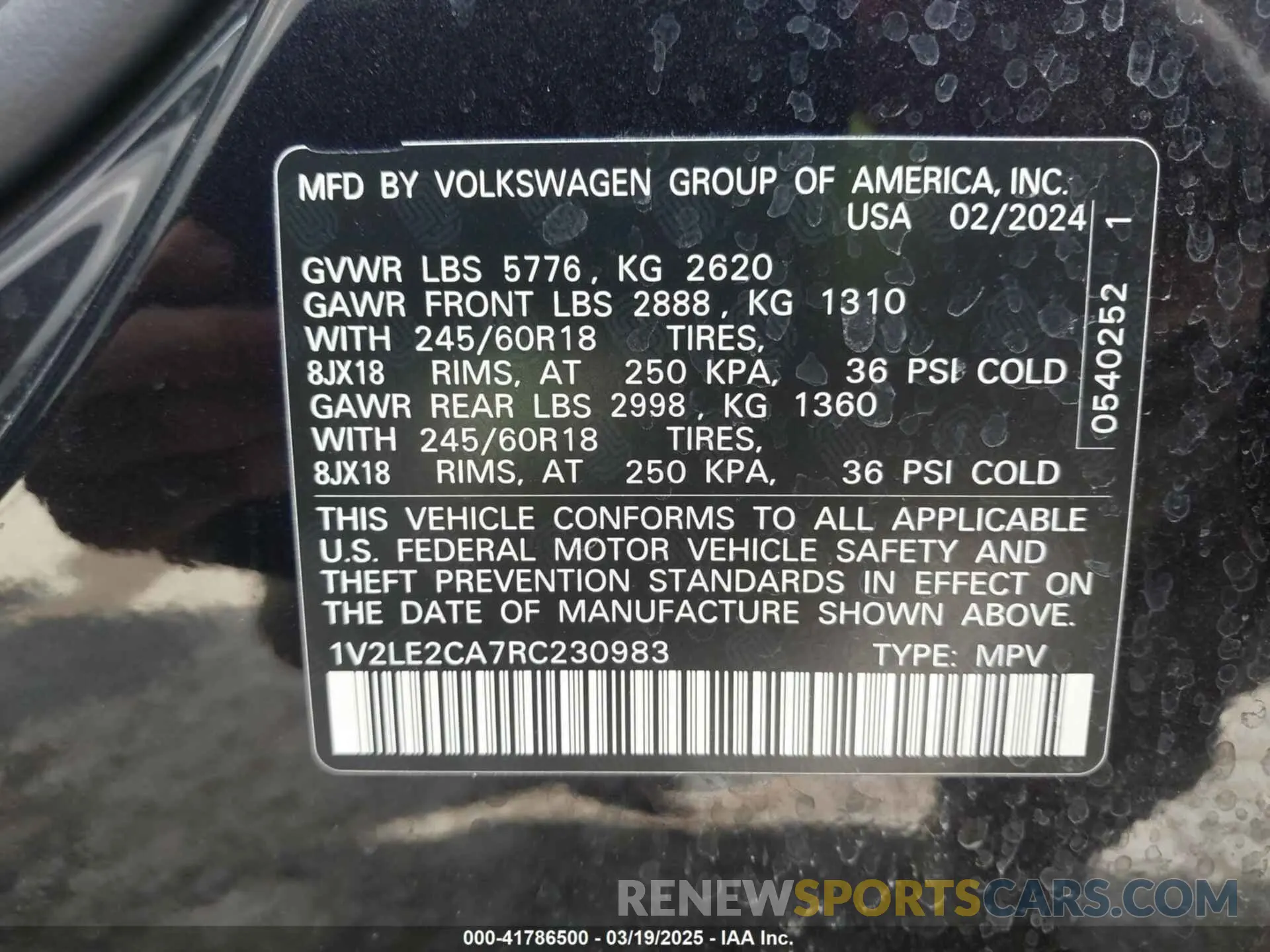 9 fotografías del automóvil dañado 1V2LE2CA7RC230983 VOLKSWAGEN ATLAS CROSS SPORT 2024