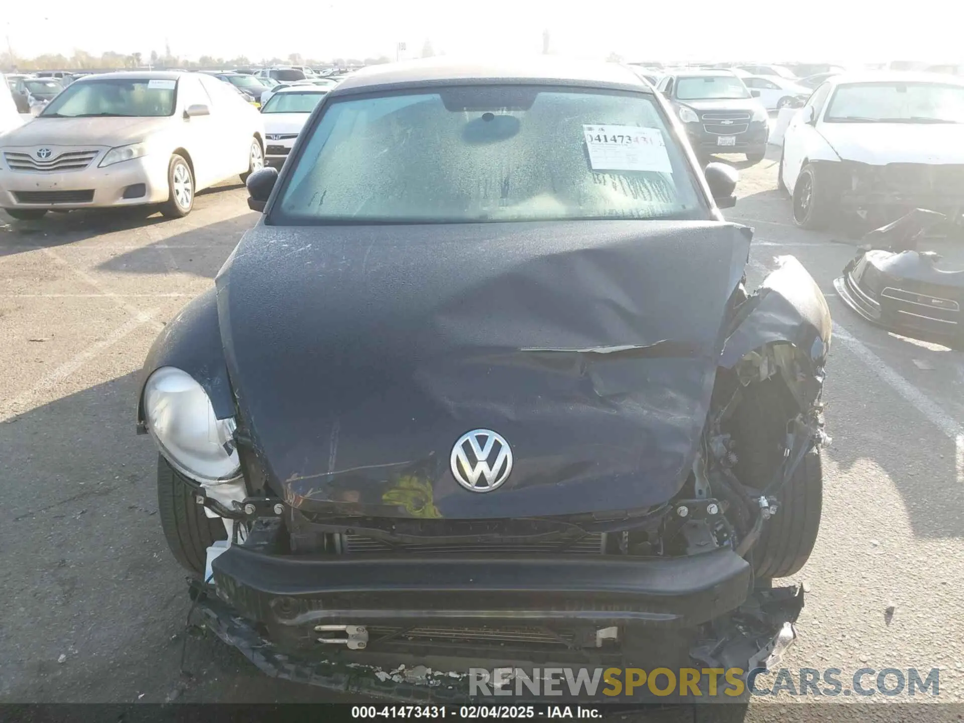 13 fotografías del automóvil dañado 3VW5DAAT3KM511269 VOLKSWAGEN BEETLE 2019