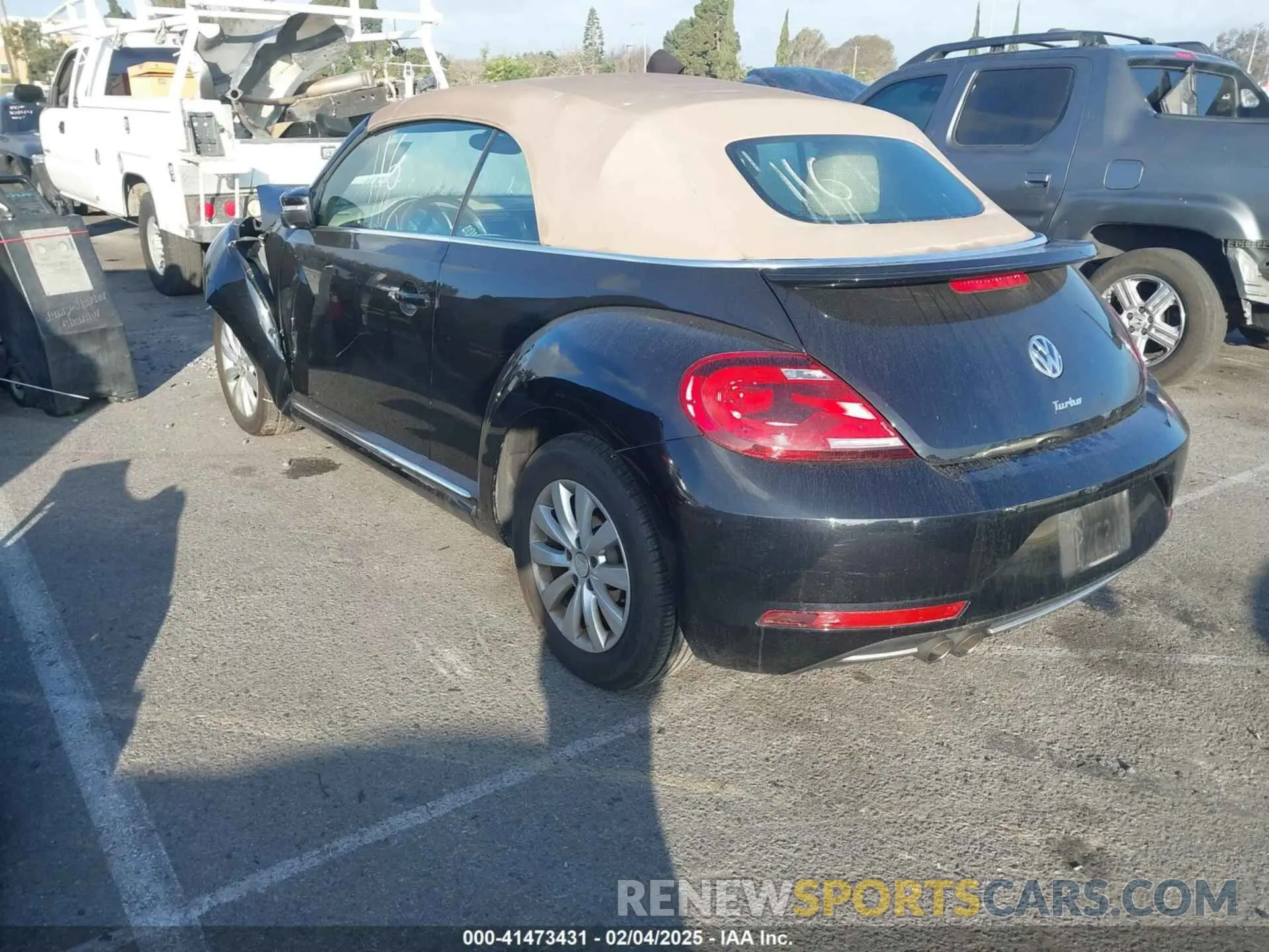 3 fotografías del automóvil dañado 3VW5DAAT3KM511269 VOLKSWAGEN BEETLE 2019