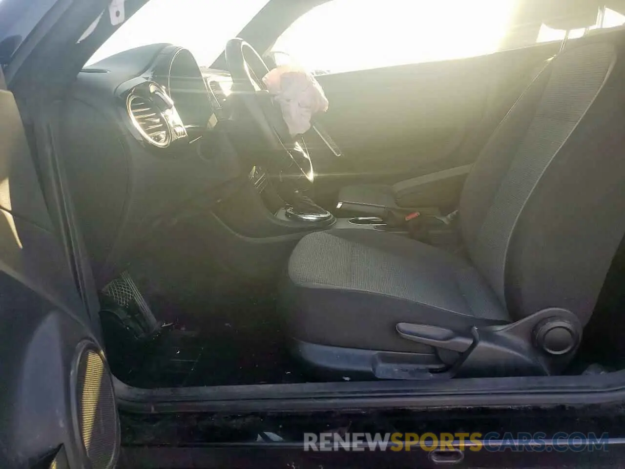 7 fotografías del automóvil dañado 3VWFD7AT1KM708237 VOLKSWAGEN BEETLE 2019
