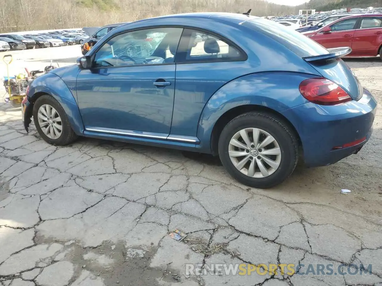 2 fotografías del automóvil dañado 3VWFD7AT3KM710264 VOLKSWAGEN BEETLE 2019