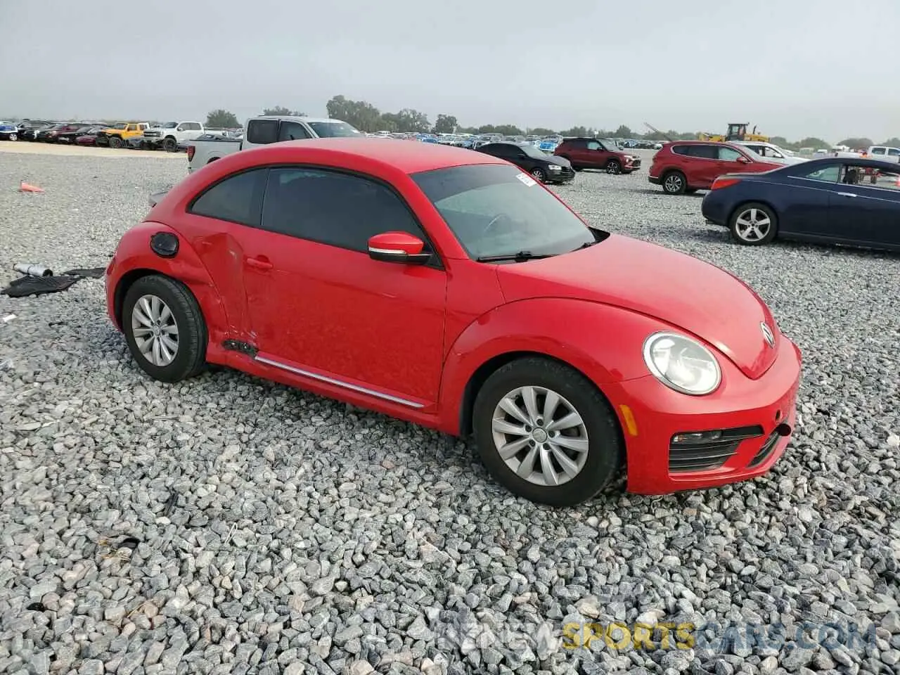 4 fotografías del automóvil dañado 3VWFD7AT9KM710866 VOLKSWAGEN BEETLE 2019