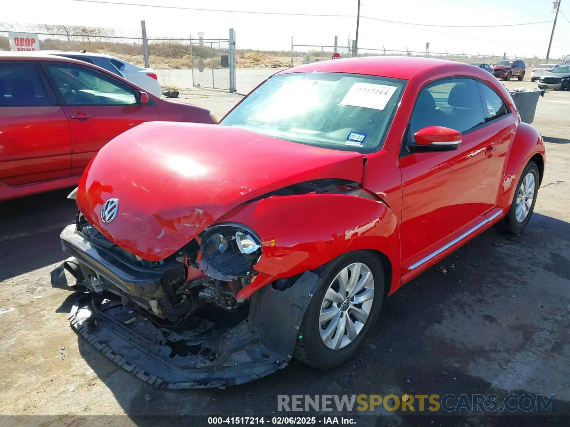 2 fotografías del automóvil dañado 3VWFD7ATXKM712433 VOLKSWAGEN BEETLE 2019