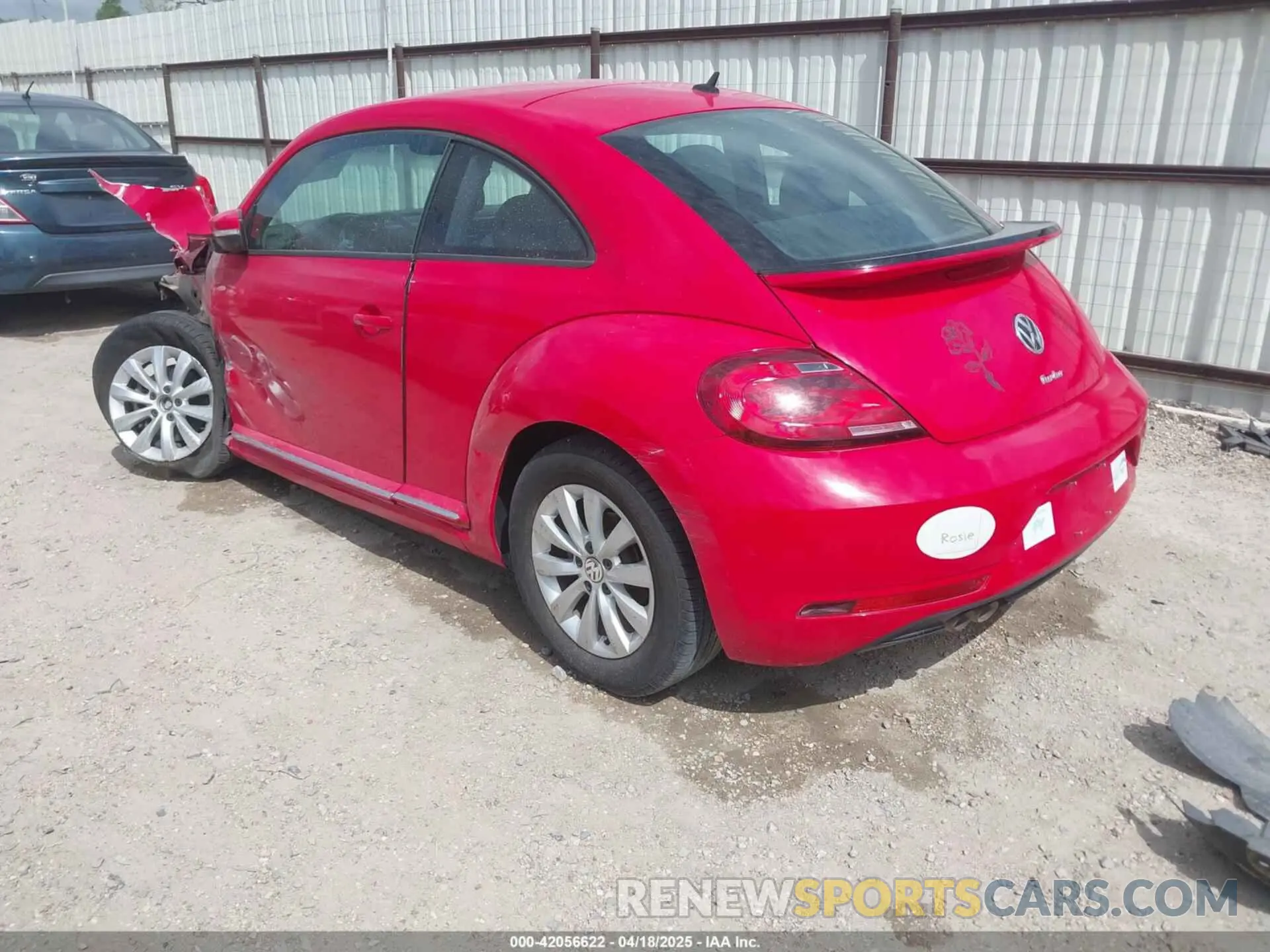 3 fotografías del automóvil dañado 3VWFD7ATXKM712450 VOLKSWAGEN BEETLE 2019