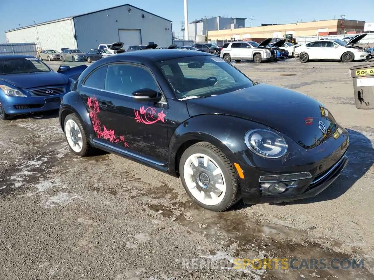 4 fotografías del automóvil dañado 3VWJD7ATXKM702995 VOLKSWAGEN BEETLE 2019