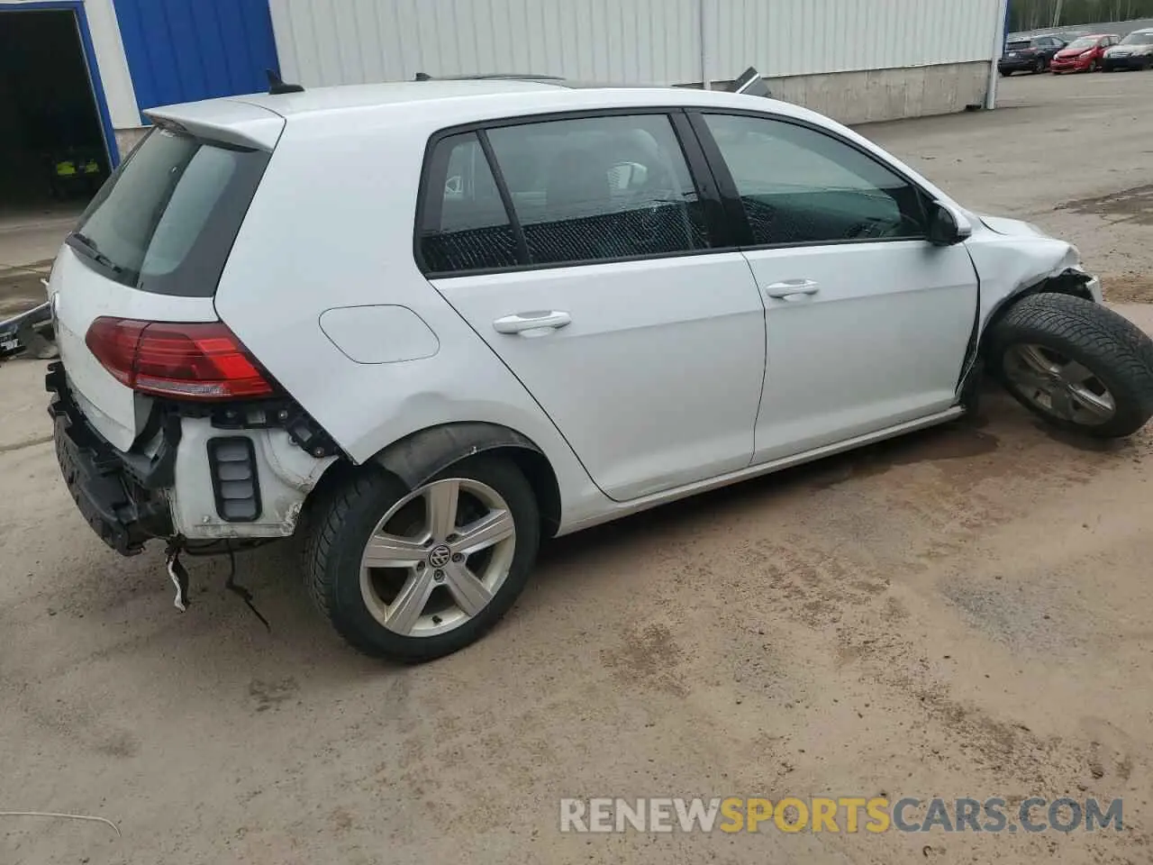 3 fotografías del automóvil dañado 3VWG57AU3KM030374 VOLKSWAGEN GOLF 2019
