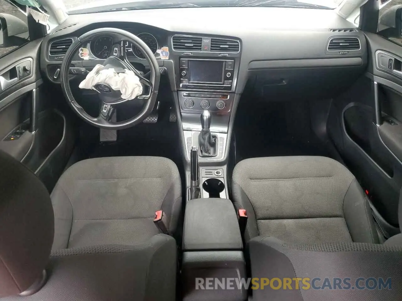 8 fotografías del automóvil dañado 3VWG57AU3KM038412 VOLKSWAGEN GOLF 2019