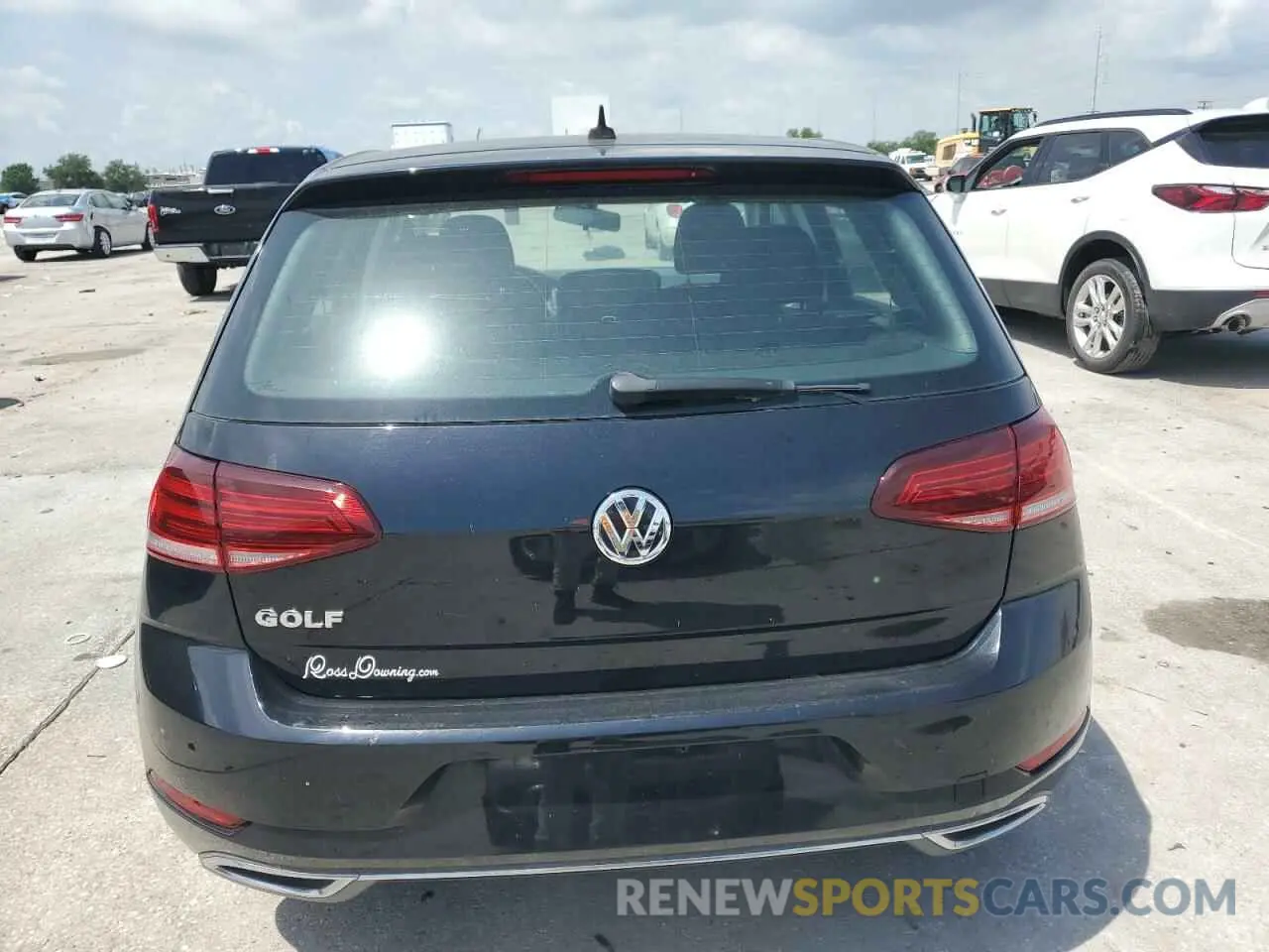 6 fotografías del automóvil dañado 3VWG57AU7KM013240 VOLKSWAGEN GOLF 2019