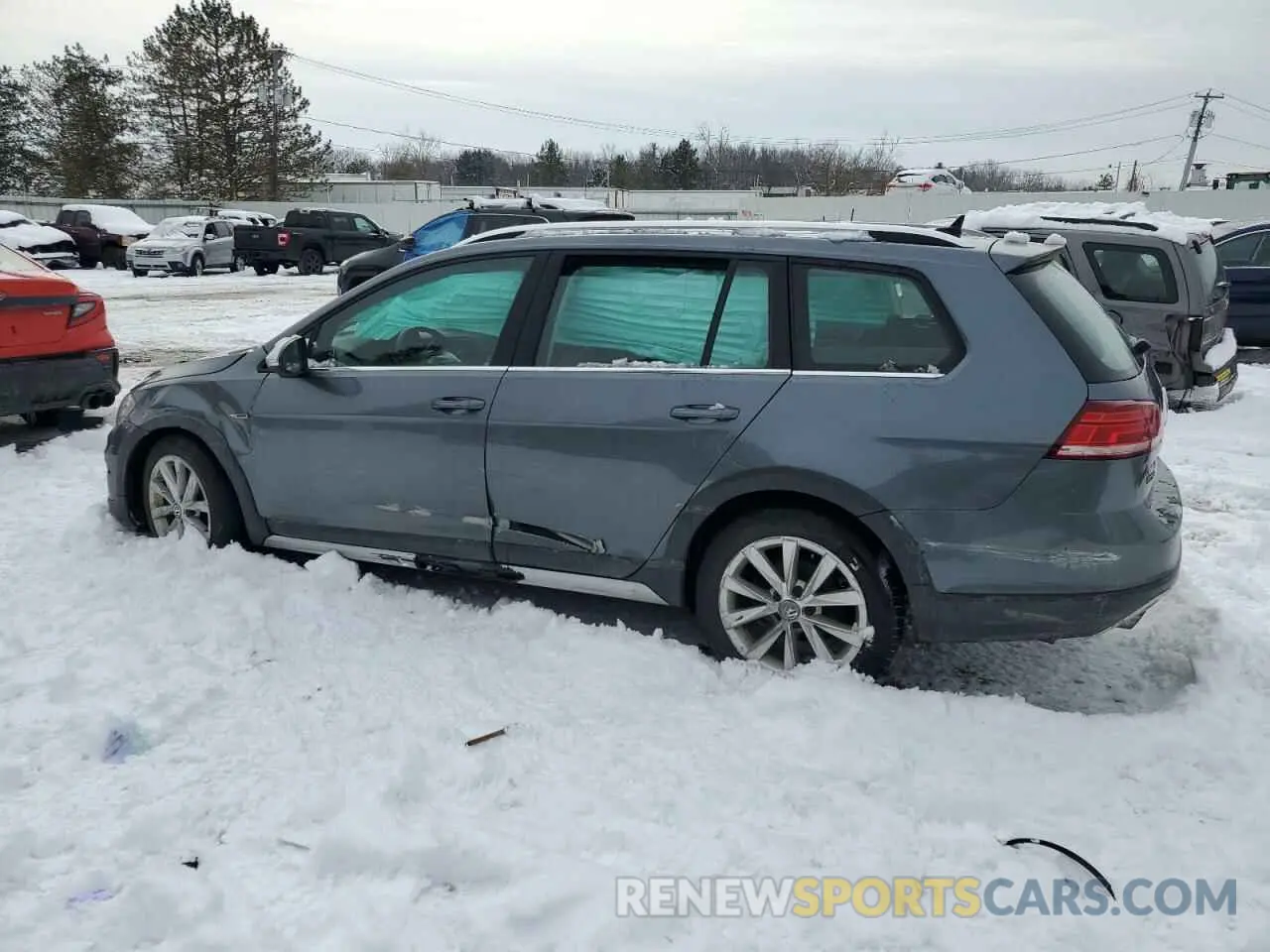 2 fotografías del automóvil dañado 3VWH17AU0KM524546 VOLKSWAGEN GOLF 2019